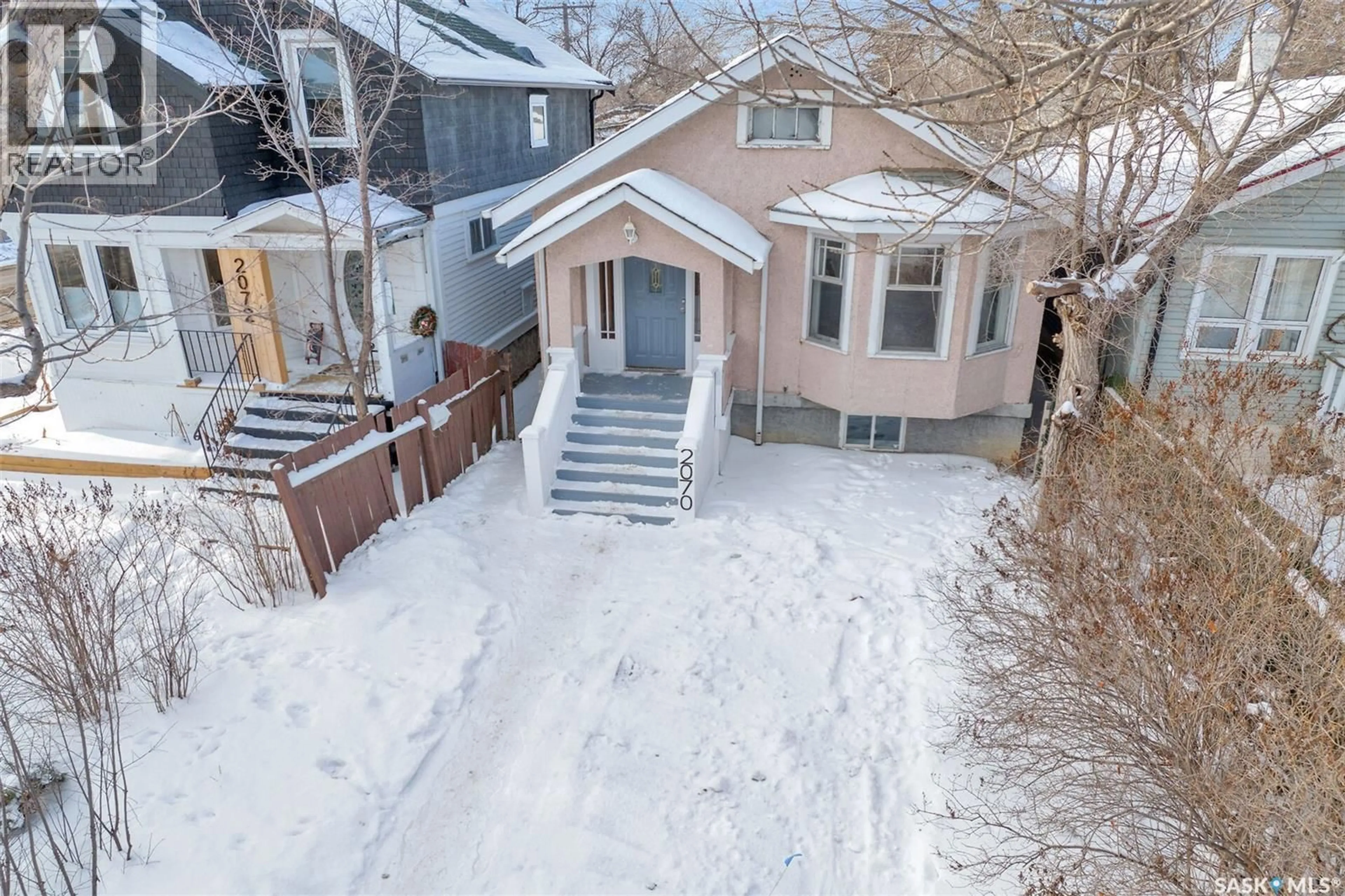 A pic from outside/outdoor area/front of a property/back of a property/a pic from drone, street for 2070 PRINCESS STREET, Regina Saskatchewan S4T3Z4