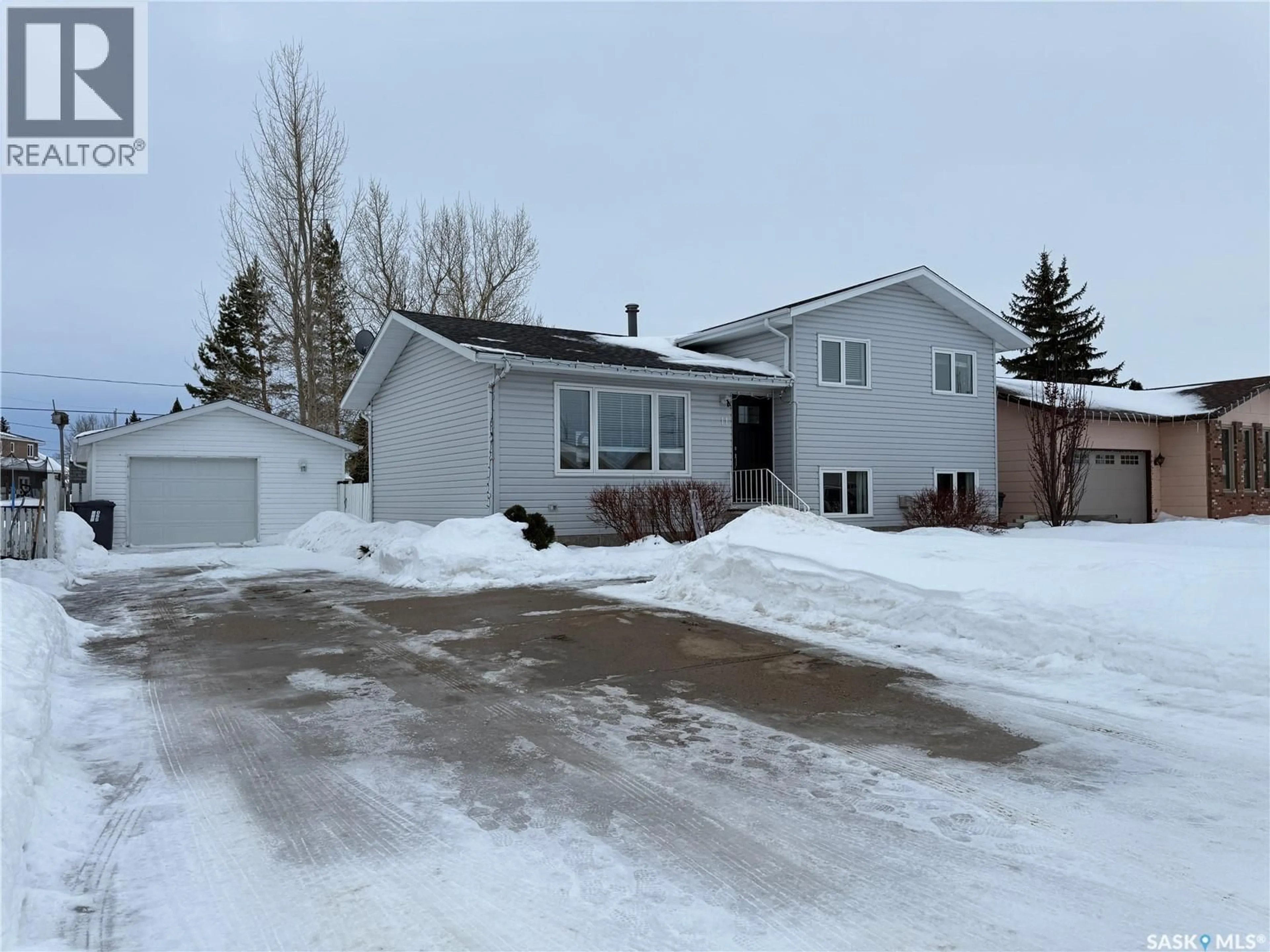 Unknown for 11 QUEBEC DRIVE, Melville Saskatchewan S0A2P0