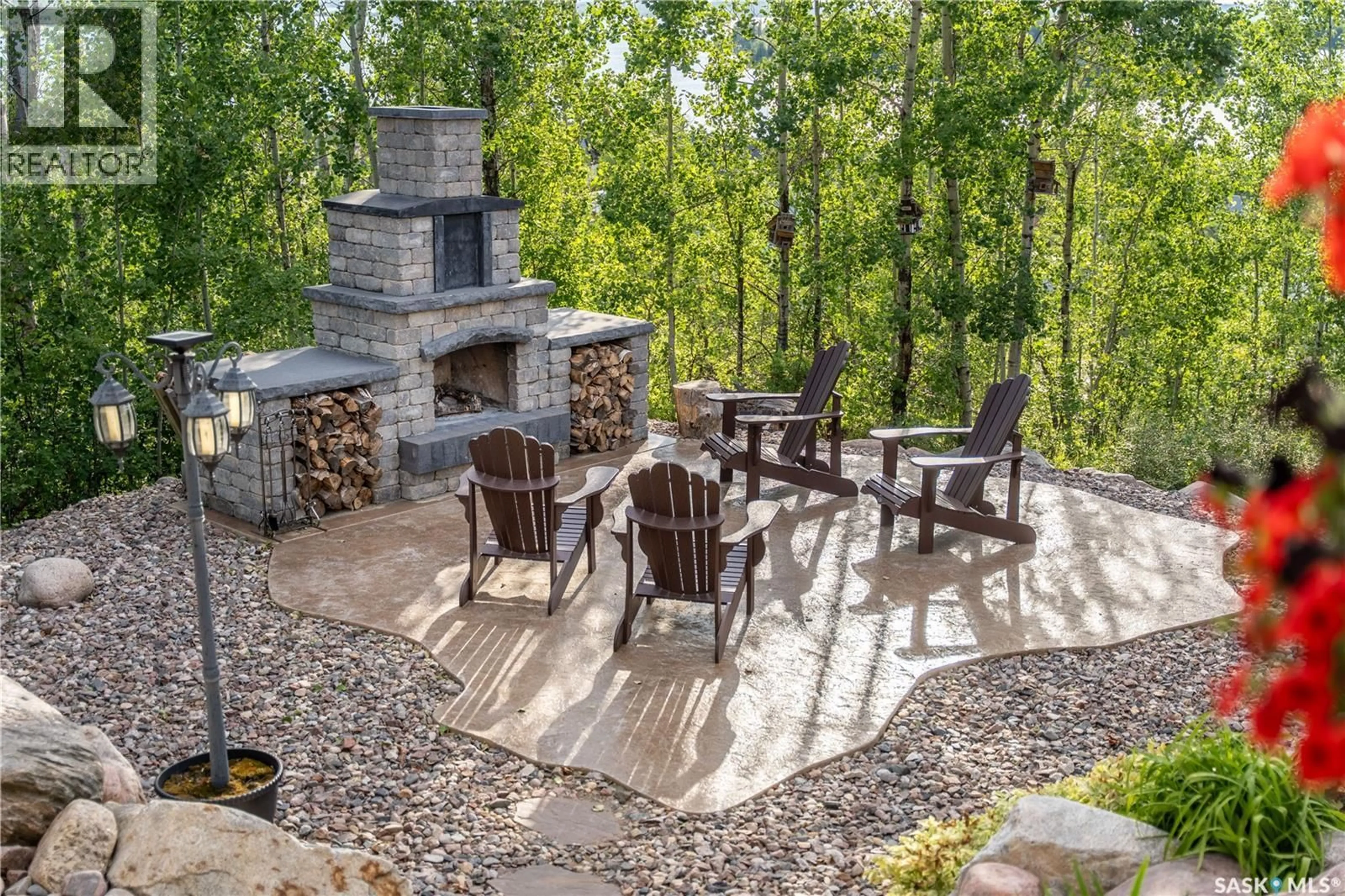 Patio, unknown for 609 CEDAR CLOSE, Beaver River Rm No. 622 Saskatchewan S0M1A0