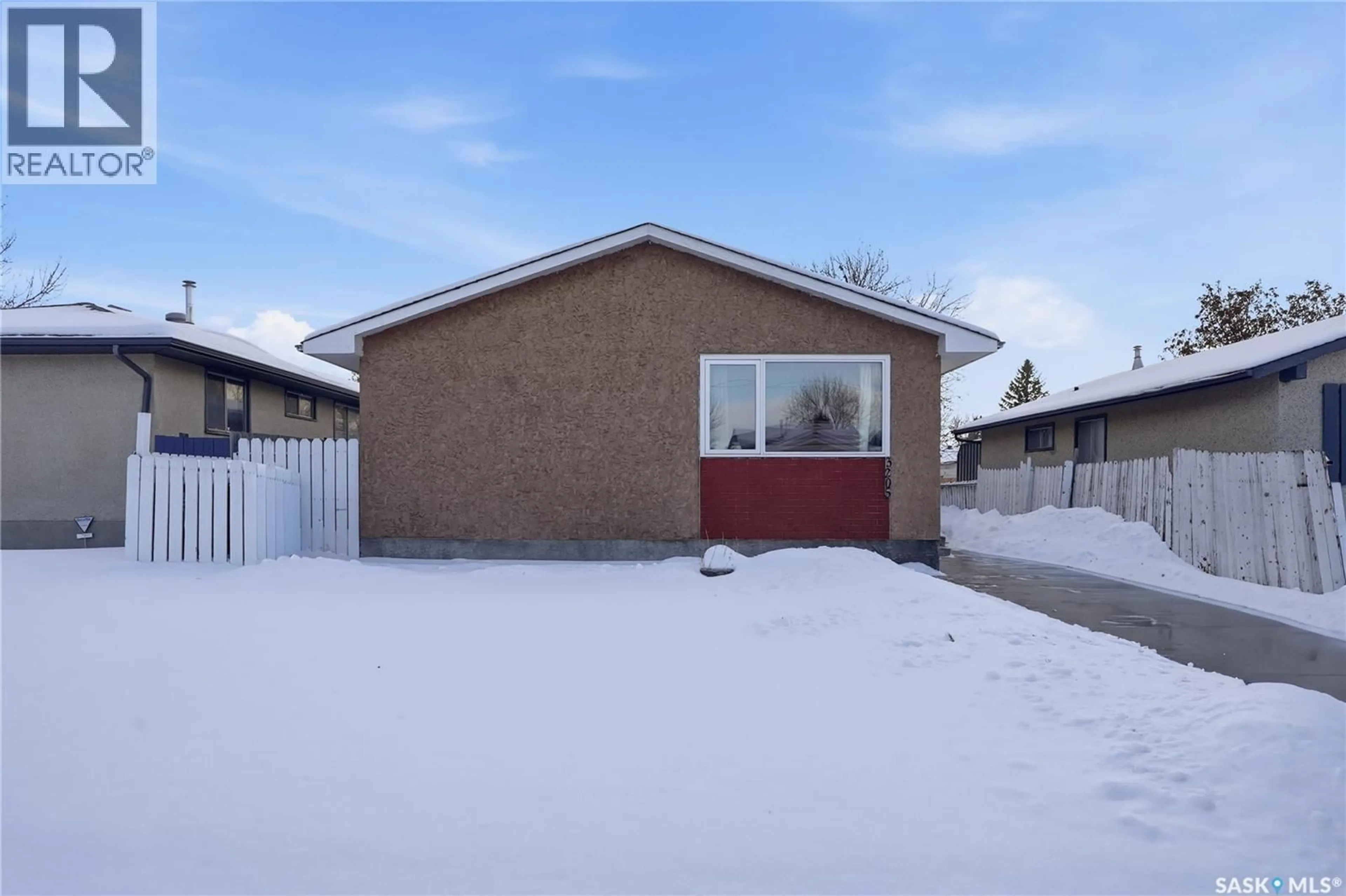 Unknown for 3205 33RD STREET, Saskatoon Saskatchewan S7L4R1