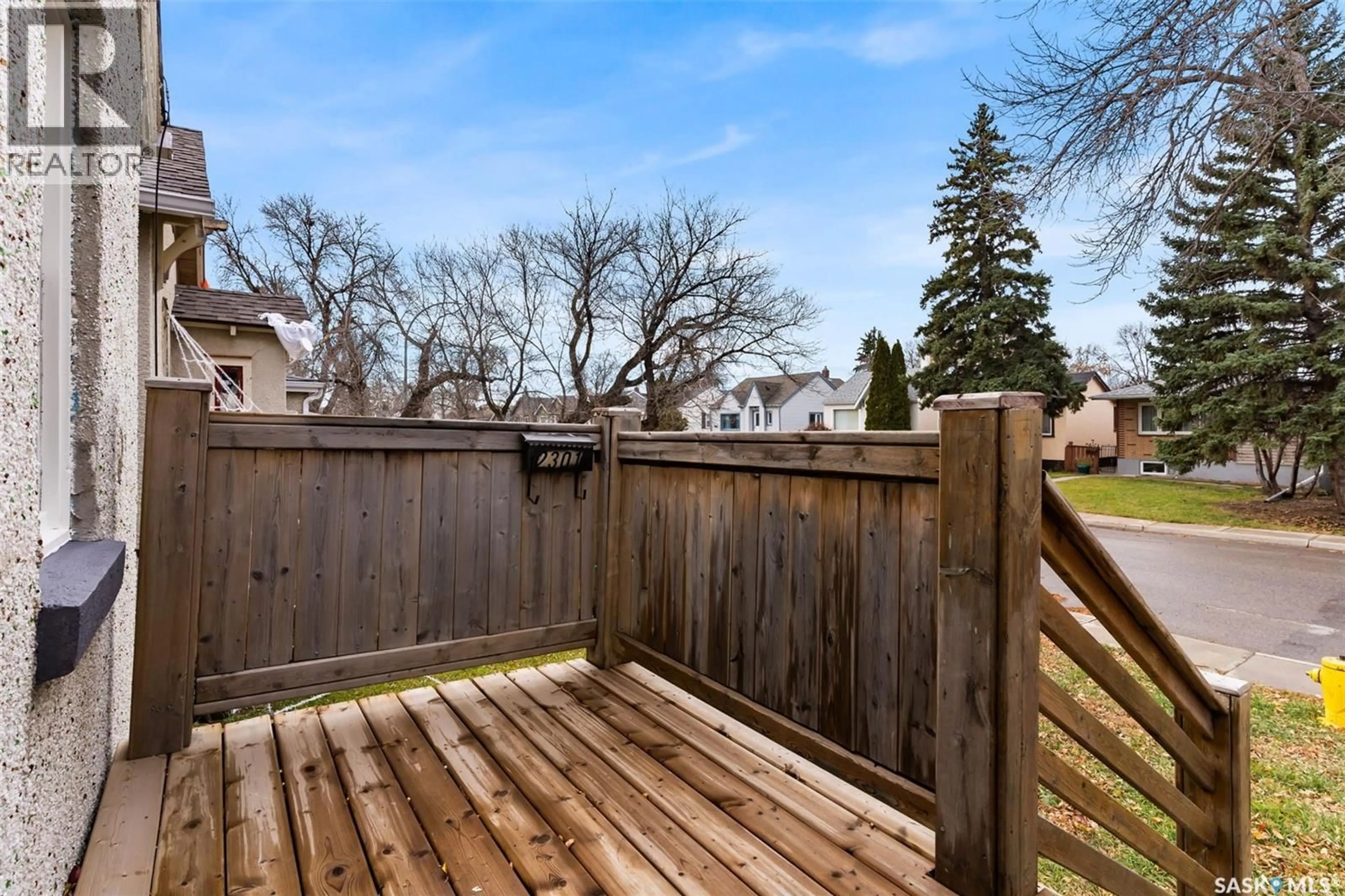 Patio, unknown for 2301 REYNOLDS STREET, Regina Saskatchewan S4N3N6