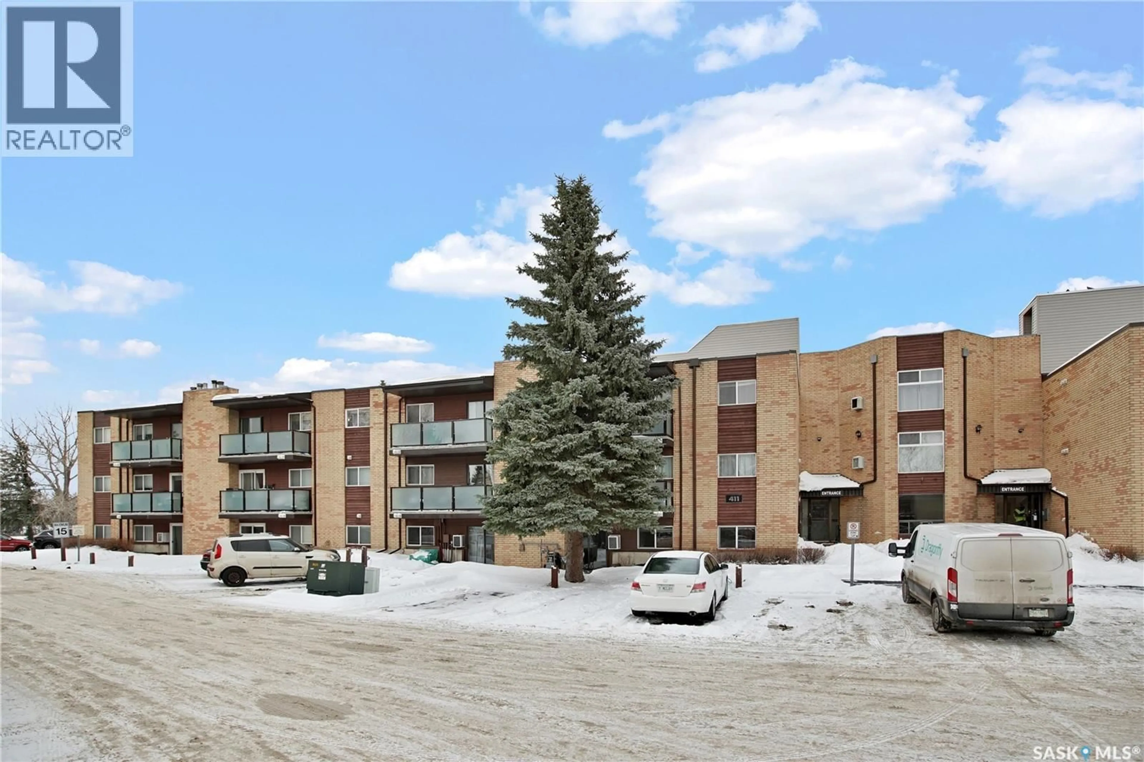 Patio, mountain view for 107 411 TAIT COURT, Saskatoon Saskatchewan S7K2Z5