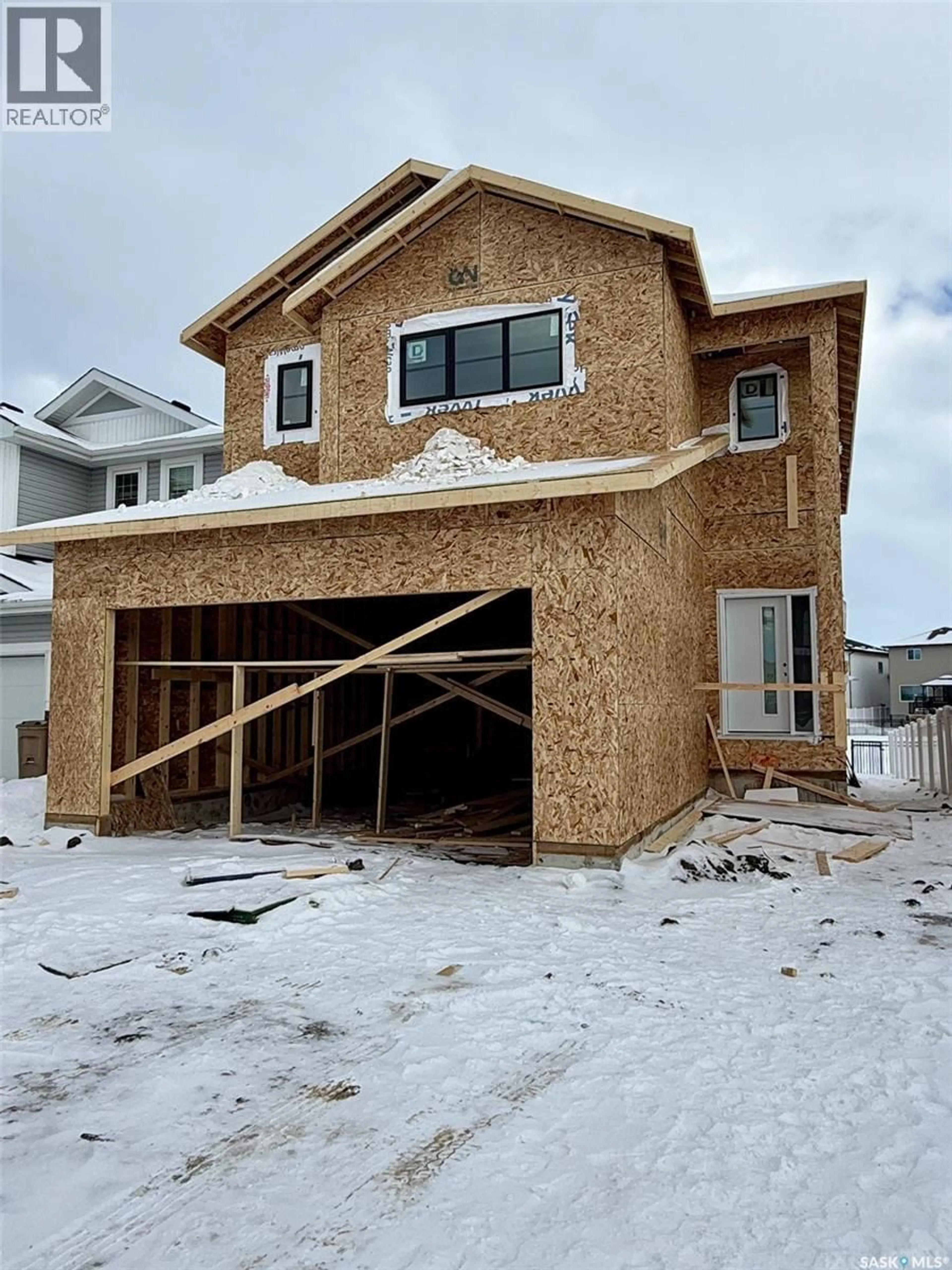 Home with vinyl exterior material, building for 5210 GREEN CRESCENT, Regina Saskatchewan S4V3S9