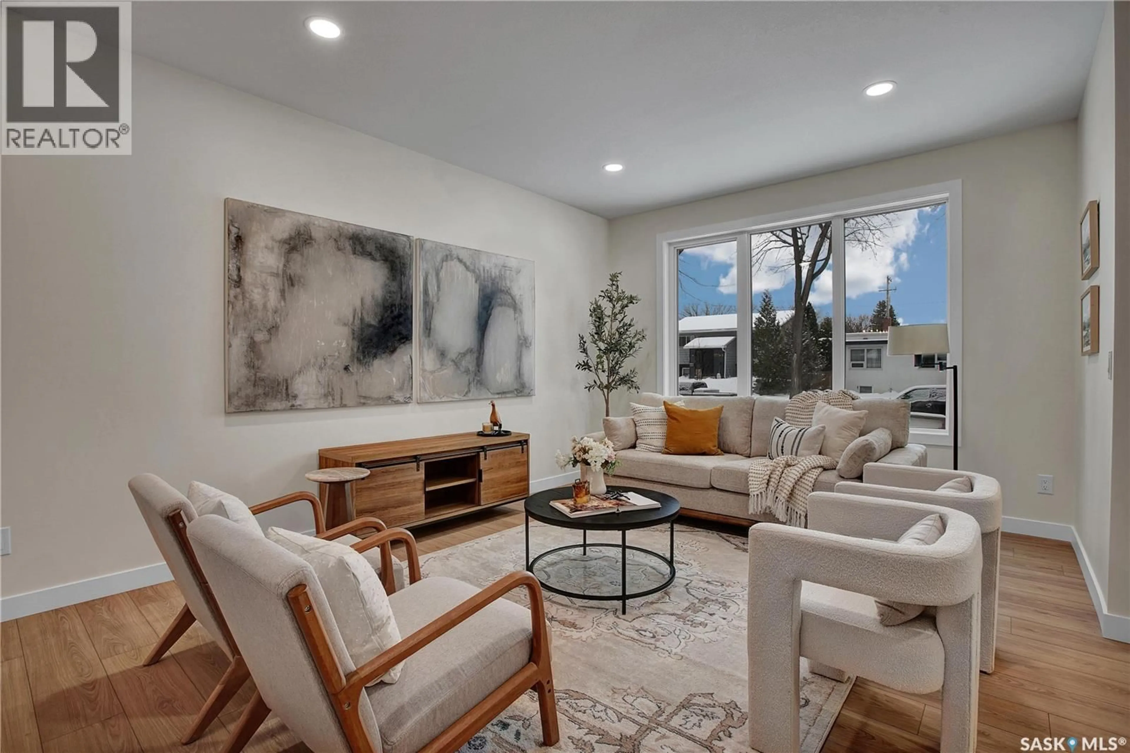 Living room with furniture, unknown for 1401 CAIRNS AVENUE, Saskatoon Saskatchewan S7H2H3