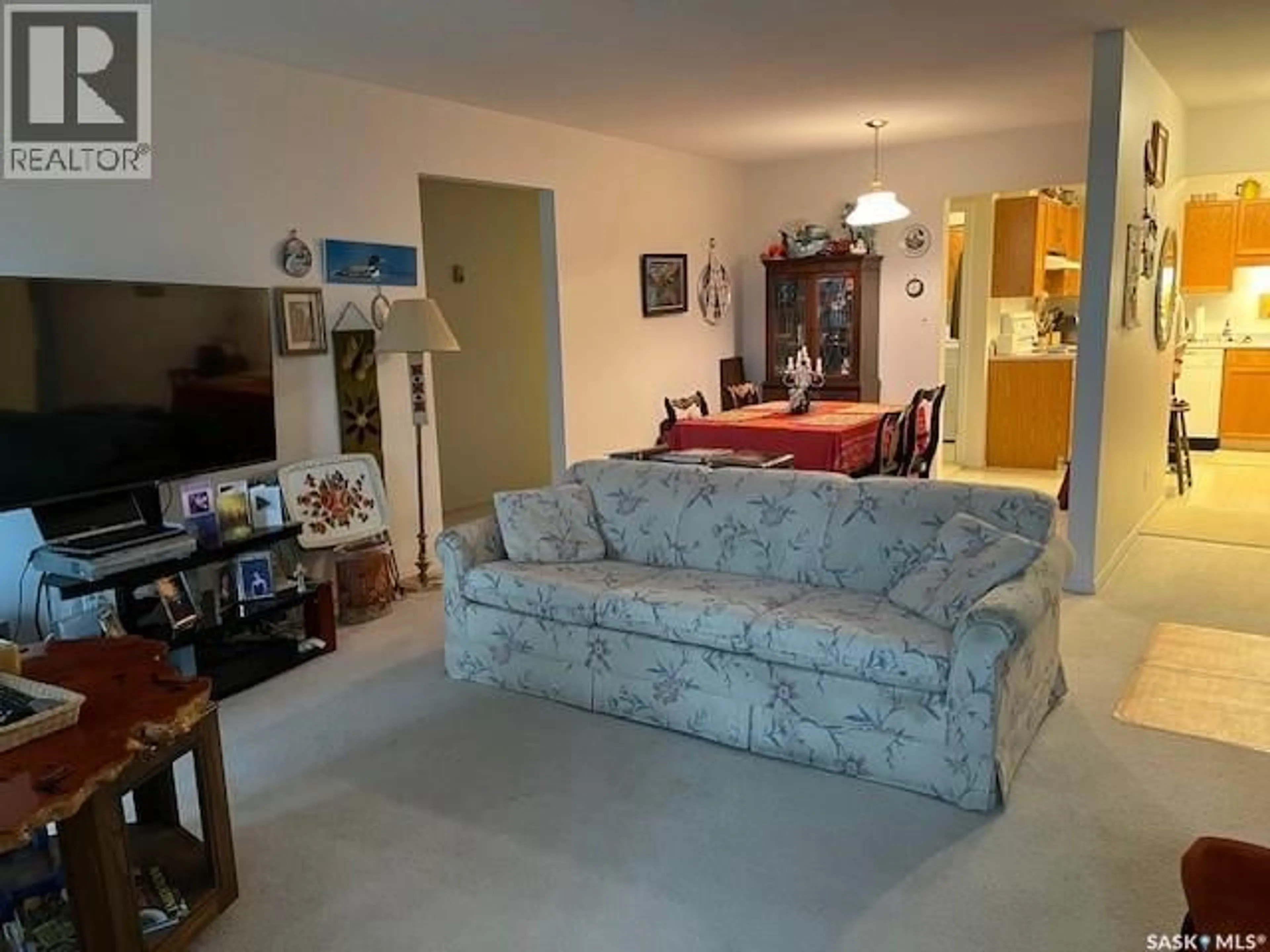 Living room with furniture, unknown for 102 - 101 1ST AVENUE, Caronport Saskatchewan S0H0S0