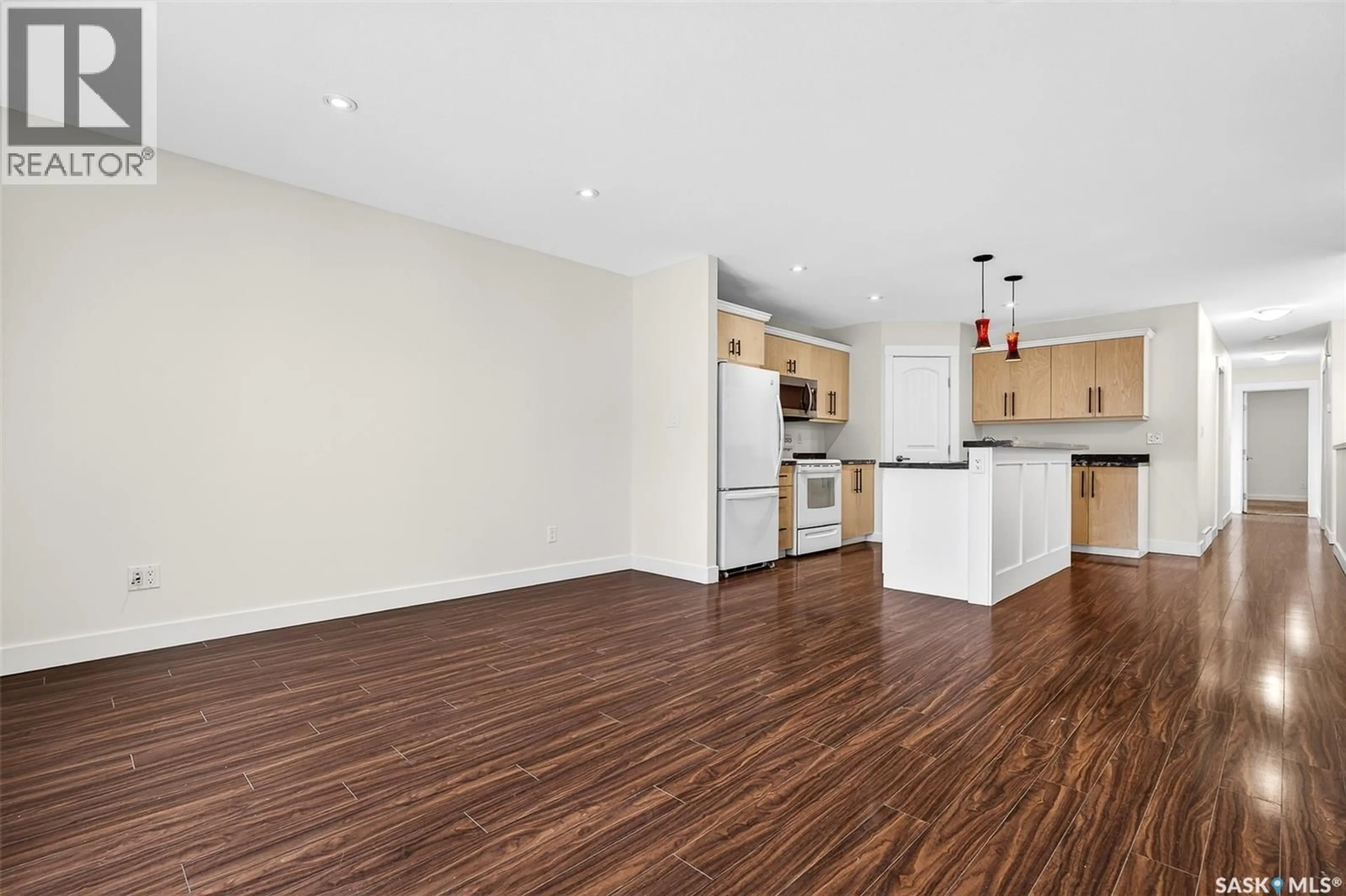 Unknown for 915 ATHABASCA STREET, Moose Jaw Saskatchewan S6H0M8