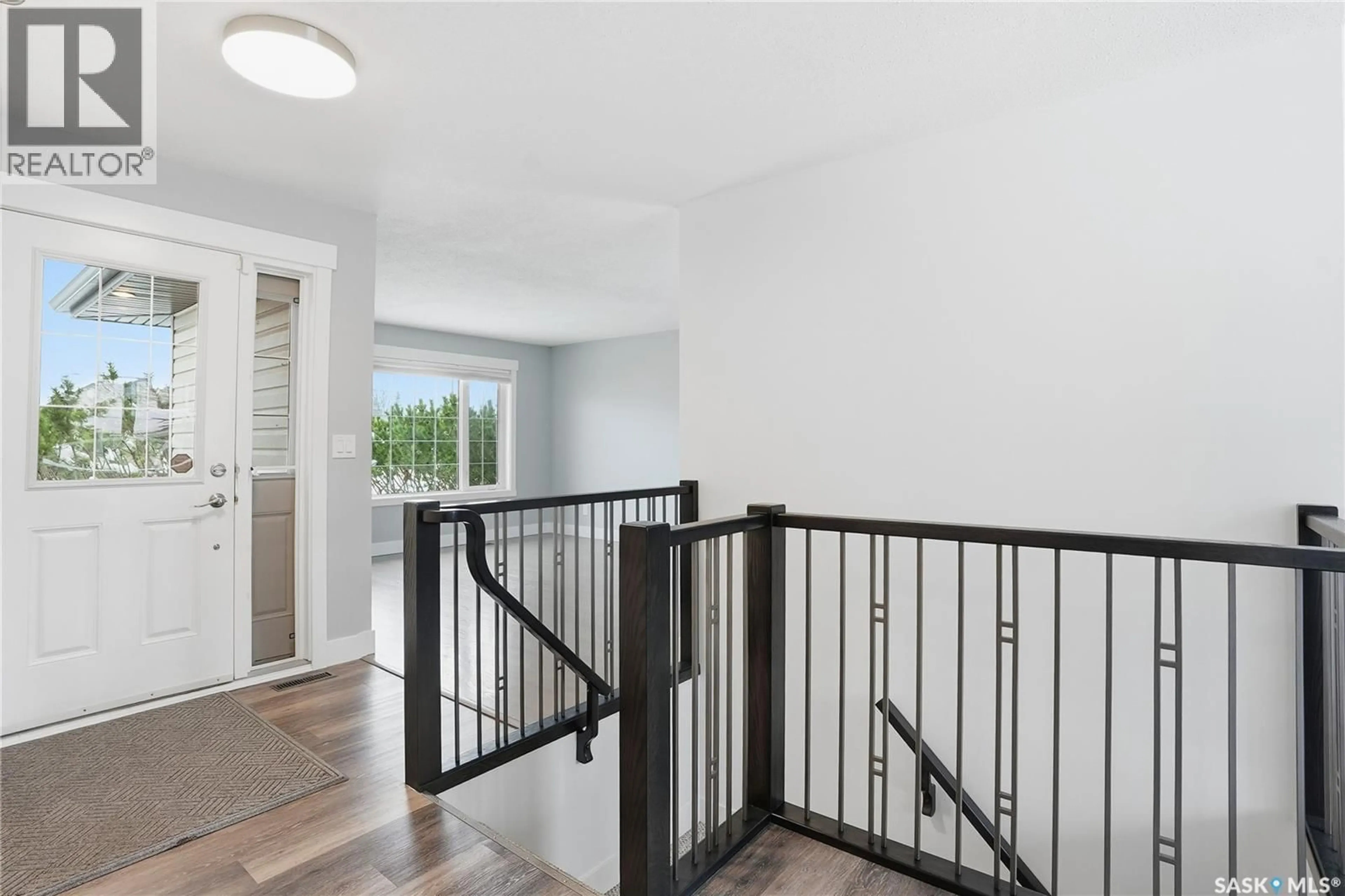 Indoor entryway for 2 POPLAR PLACE, Hepburn Saskatchewan S0K1Z0