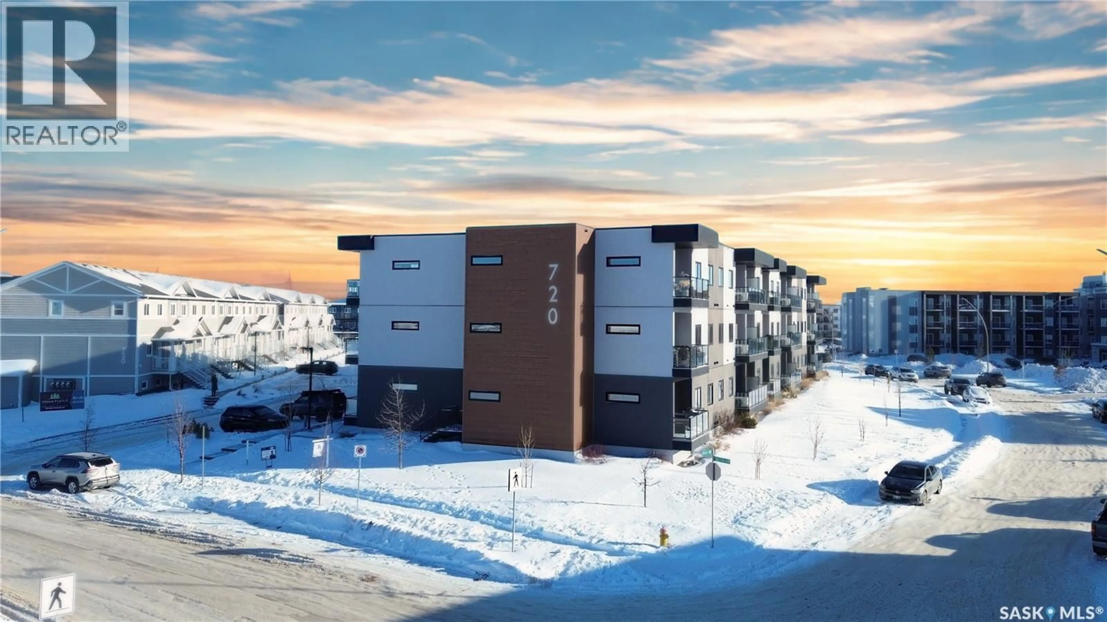 A pic from outside/outdoor area/front of a property/back of a property/a pic from drone, building for 111 720 BALTZAN BOULEVARD, Saskatoon Saskatchewan S7W0W6