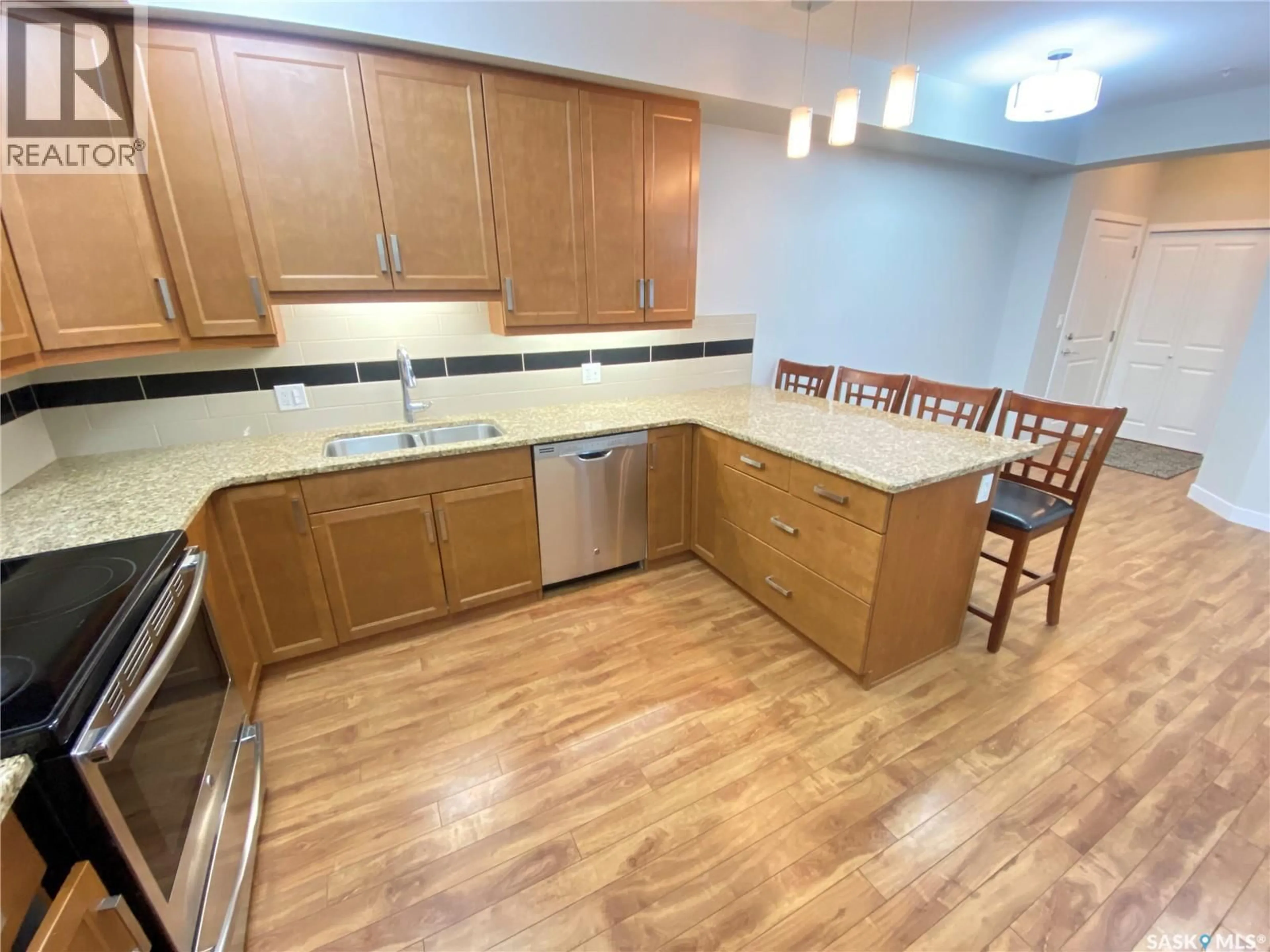 Standard kitchen, unknown for 339 - 106 MORRISON DRIVE, Yorkton Saskatchewan S3N3C4