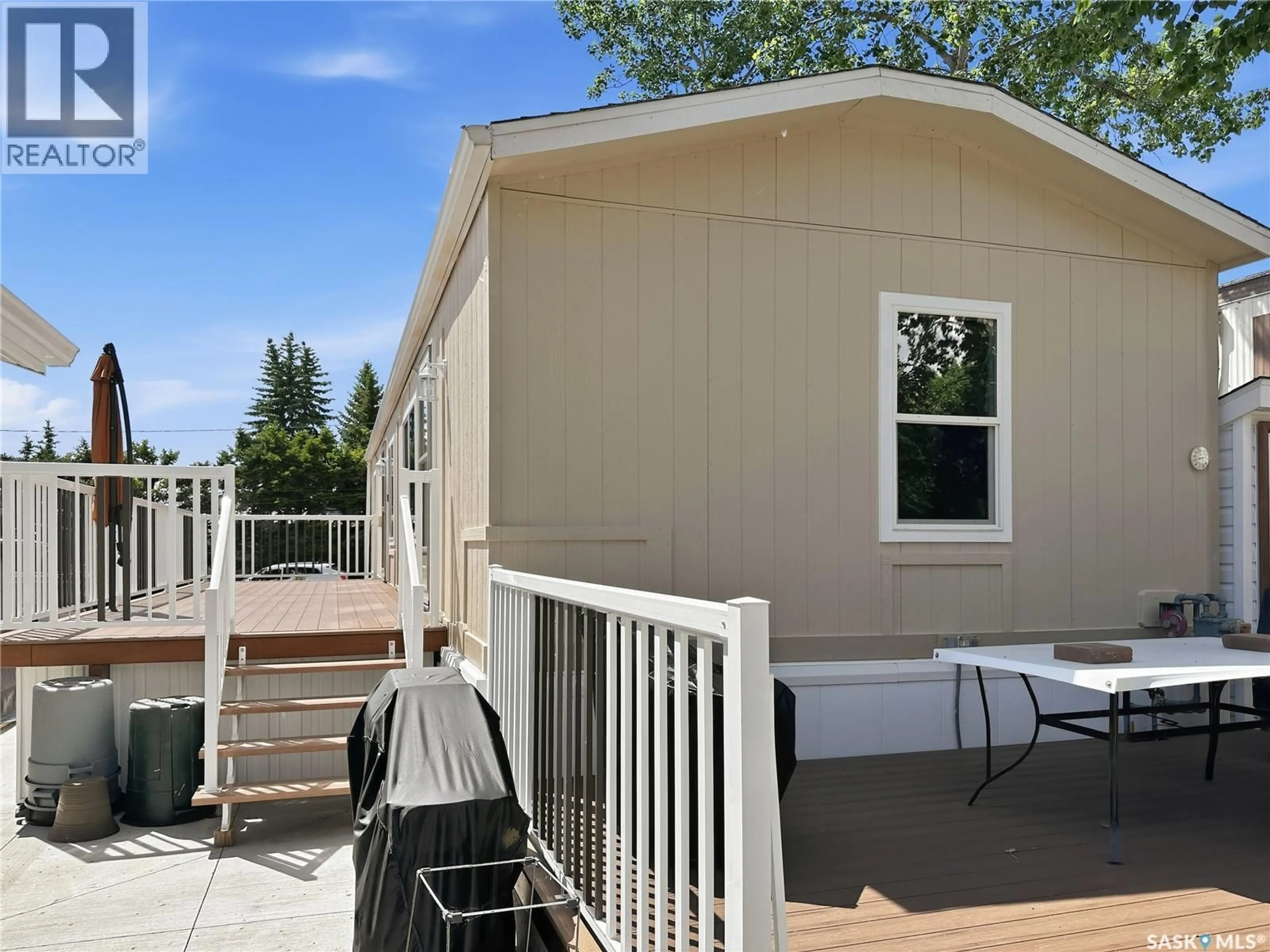 Home with vinyl exterior material, unknown for 6 HIGHLAND AVENUE, Meota Rm No.468 Saskatchewan S0M0L0