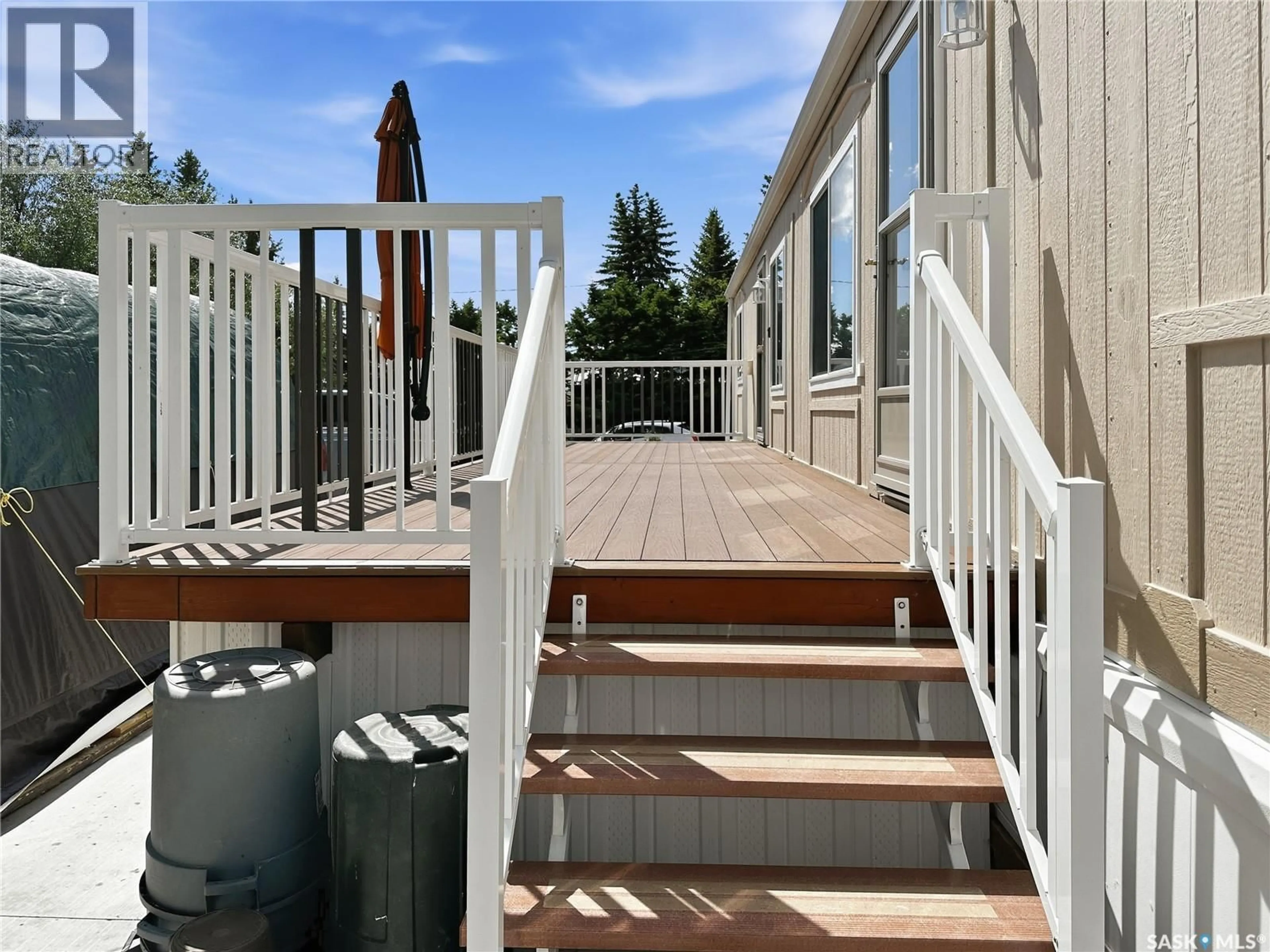 Patio, water/lake/river/ocean view for 6 HIGHLAND AVENUE, Meota Rm No.468 Saskatchewan S0M0L0