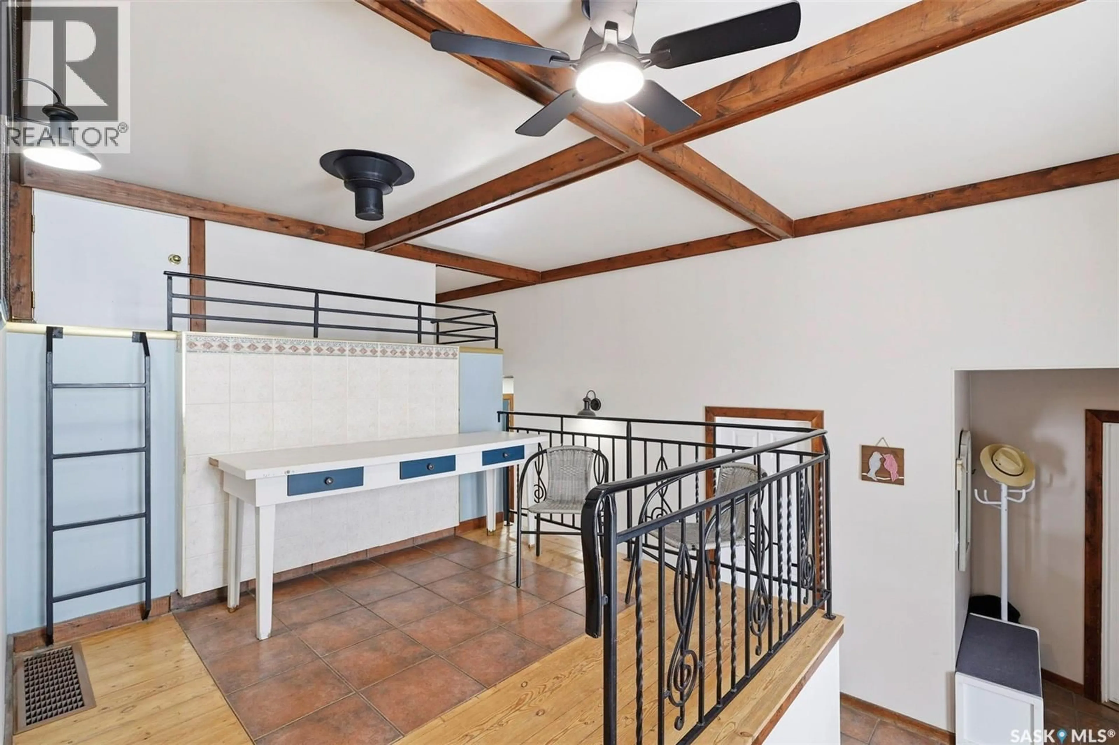 Indoor foyer for MCLEOD ROAD, Buckland Rm No. 491 Saskatchewan S6V5R3