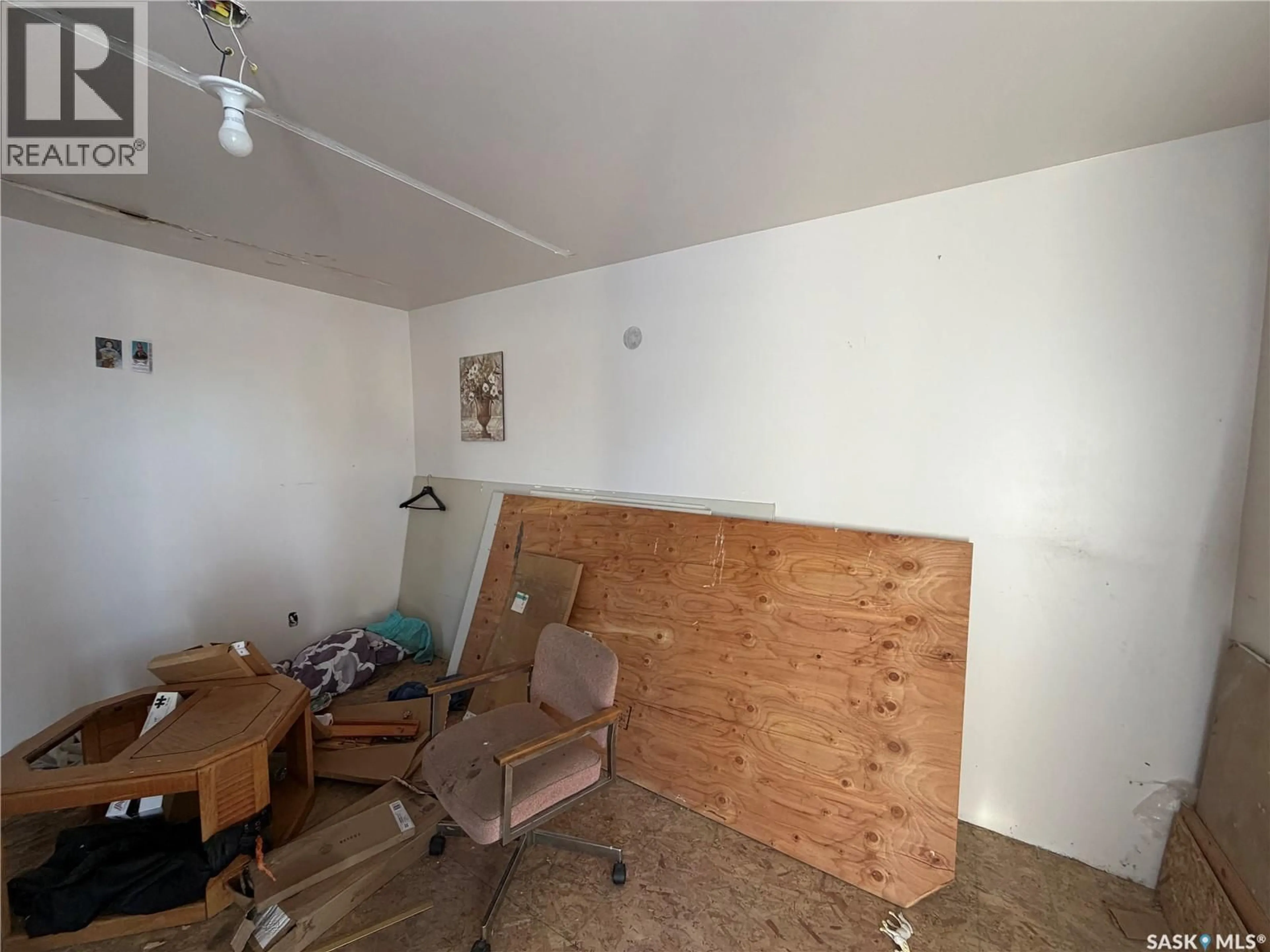 A pic of a room for 1246 96TH STREET, North Battleford Saskatchewan S9A3W5