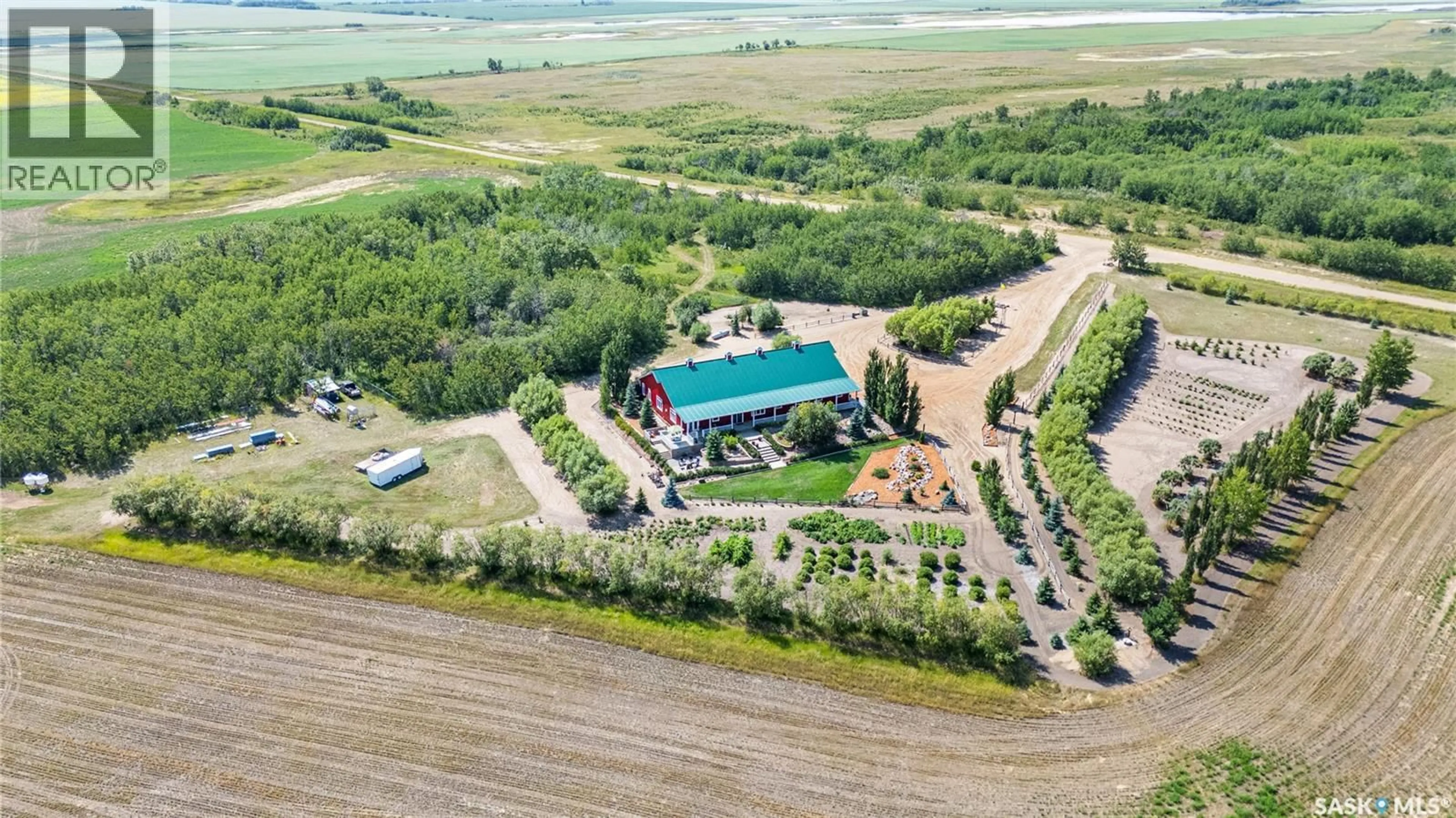 A pic from outside/outdoor area/front of a property/back of a property/a pic from drone, building for Turtle River - BARNDOMINIUM, Turtle River Rm No. 469 Saskatchewan S0M0V0