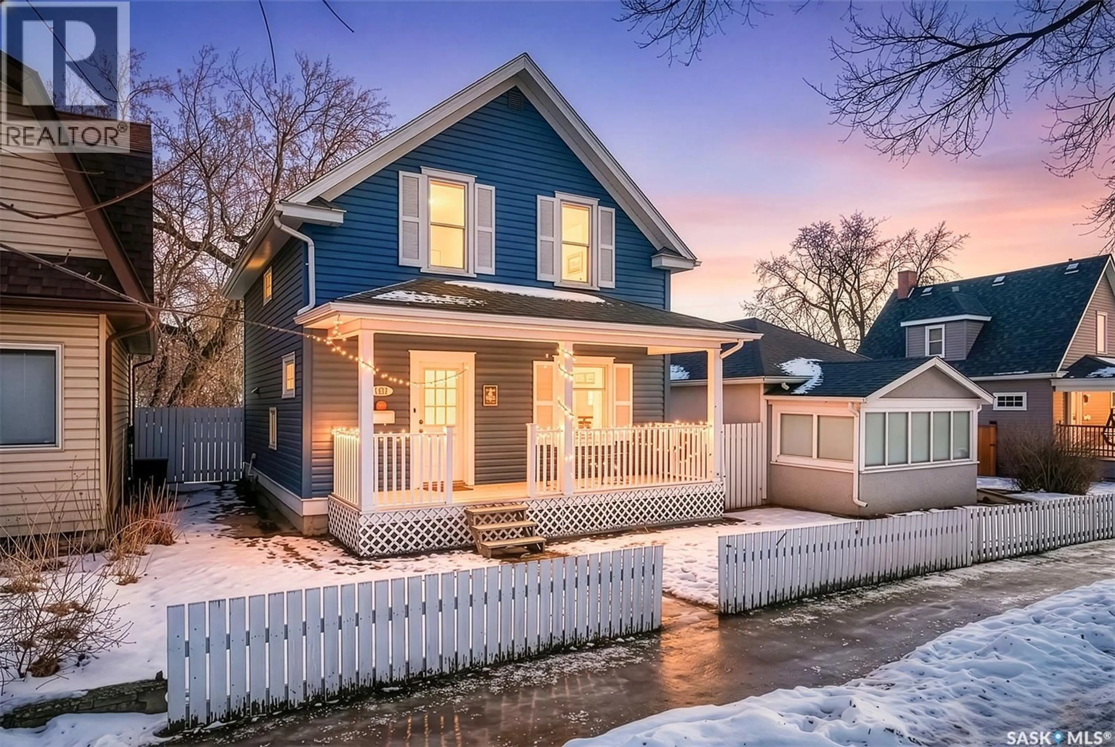 Home with brick exterior material, street for 1117 CHESTNUT AVENUE, Moose Jaw Saskatchewan S6H1A9