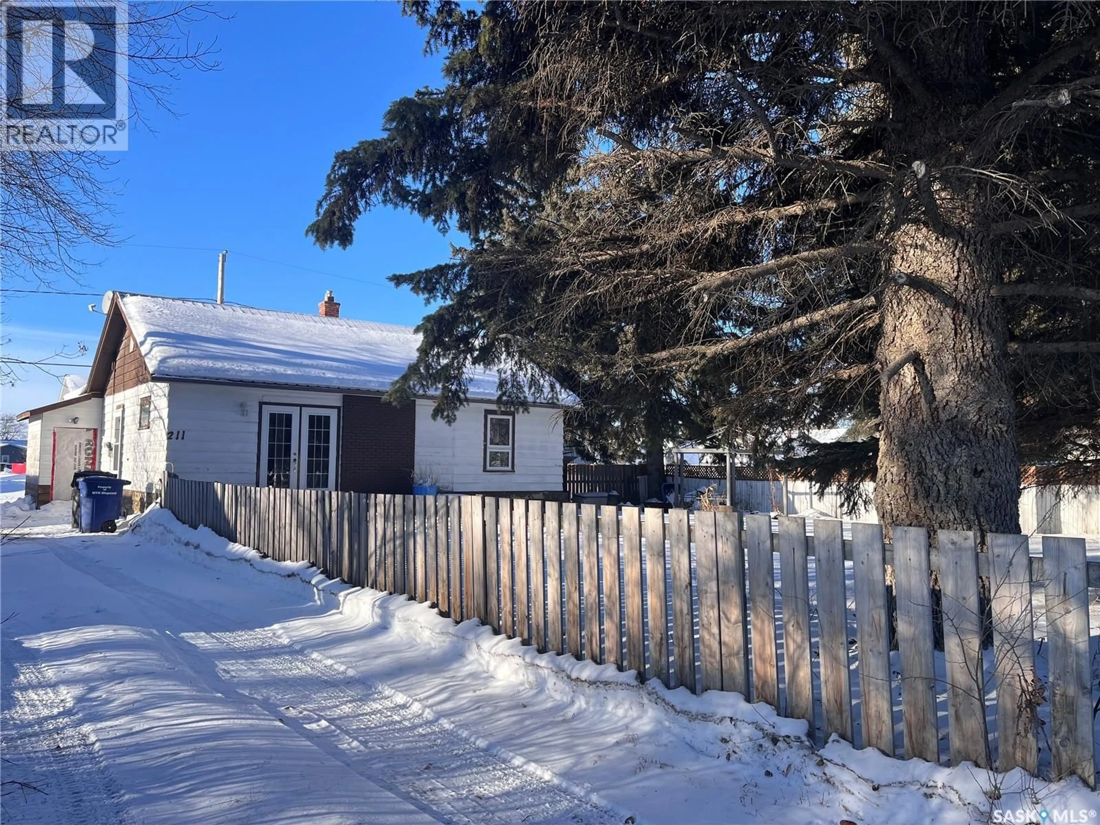 A pic from outside/outdoor area/front of a property/back of a property/a pic from drone, street for 211 ELIZA AVENUE, White Fox Saskatchewan S0J3B0