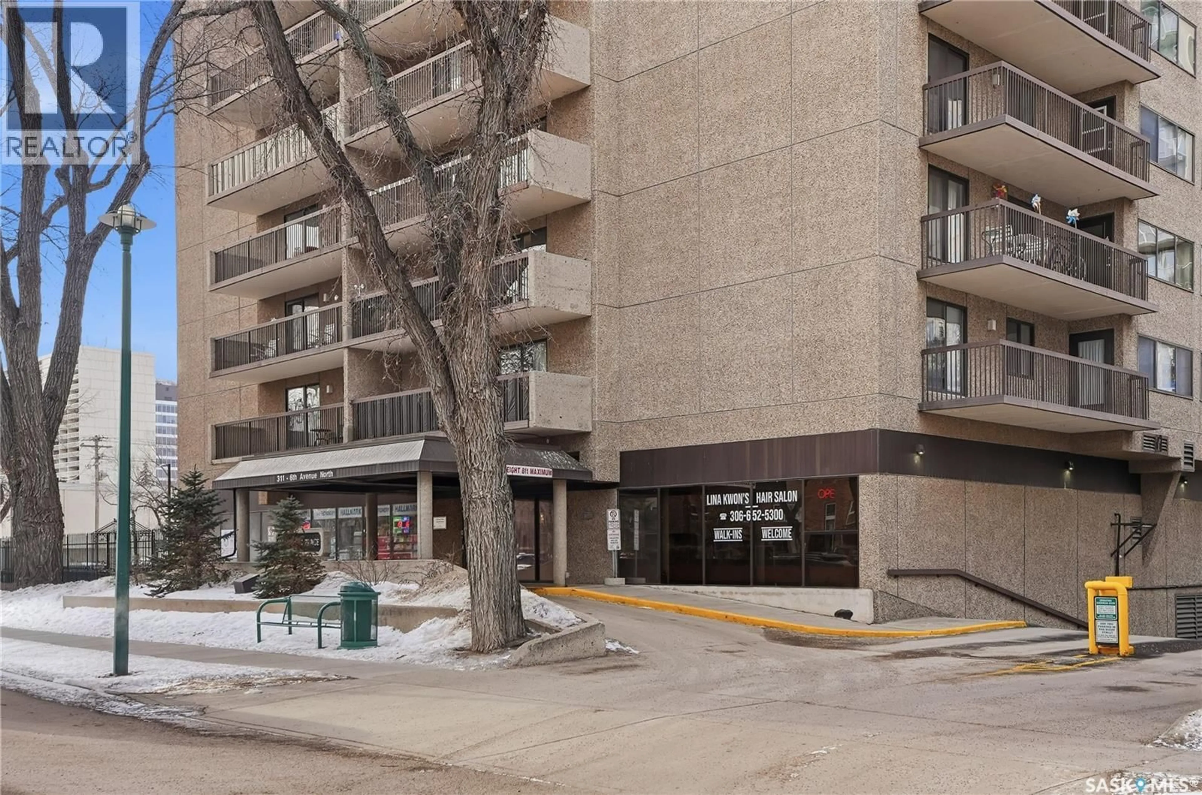 Indoor foyer for N - 905 311 6TH AVENUE, Saskatoon Saskatchewan S7K7A9