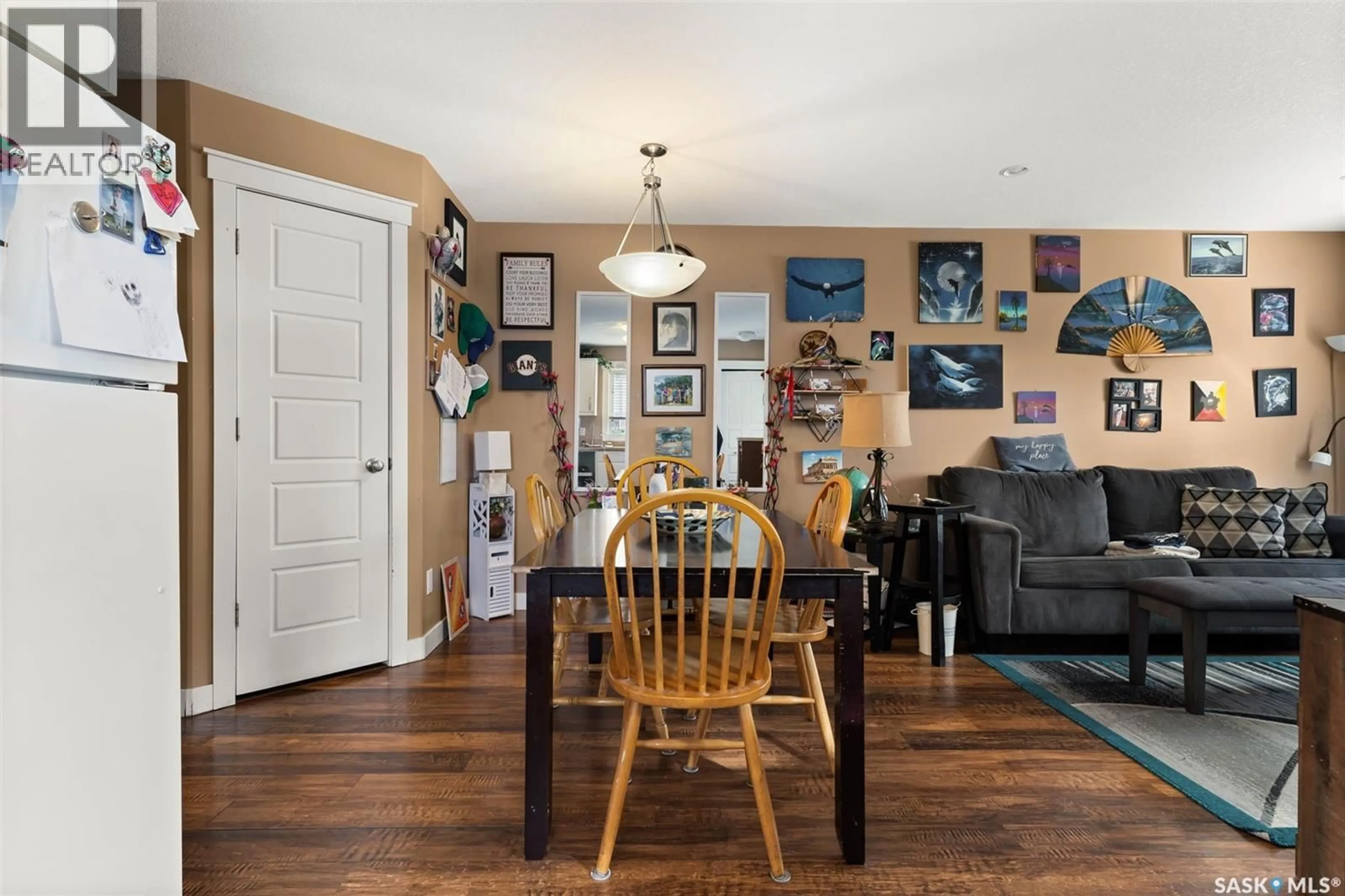 Dining room, wood/laminate floor for 1358 ARTHUR STREET, Regina Saskatchewan S4T4V8