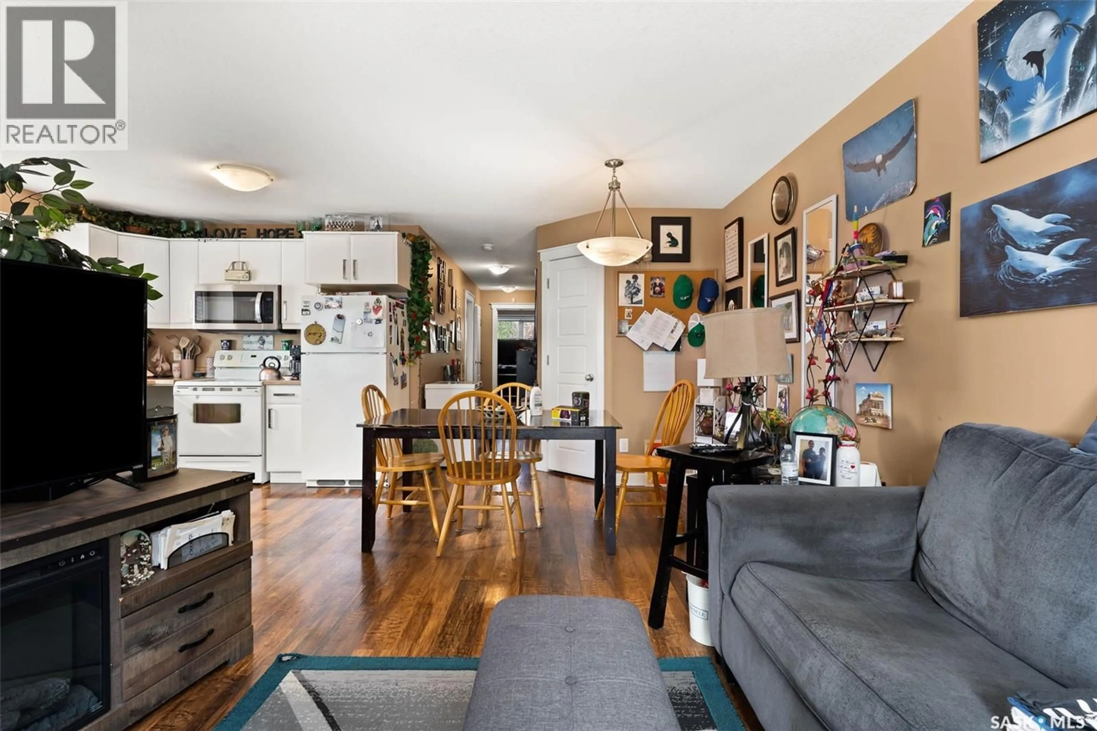 Unknown for 1358 ARTHUR STREET, Regina Saskatchewan S4T4V8