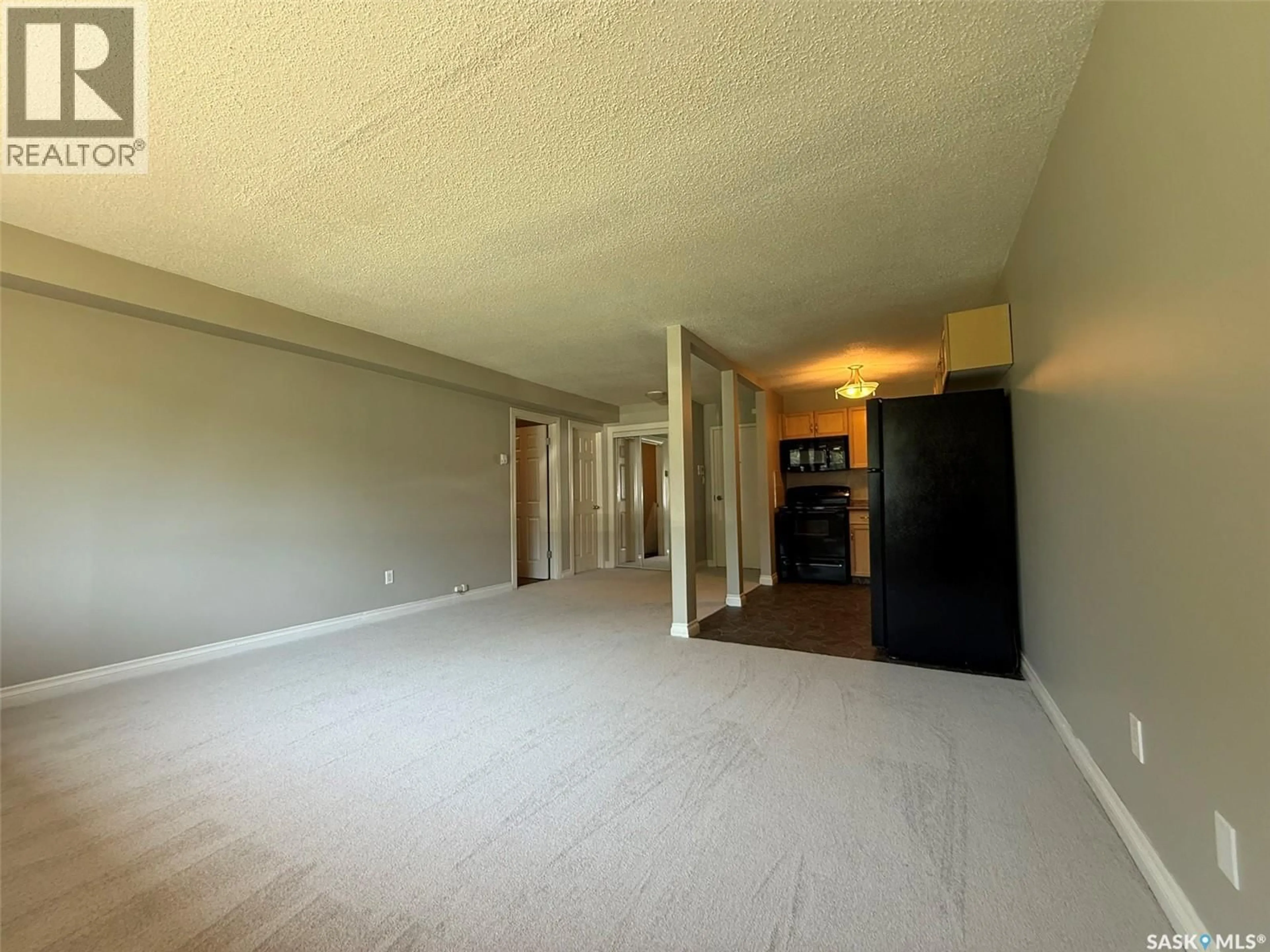 A pic of a room for 3 - 1811 8TH AVENUE, Regina Saskatchewan S4R0G5