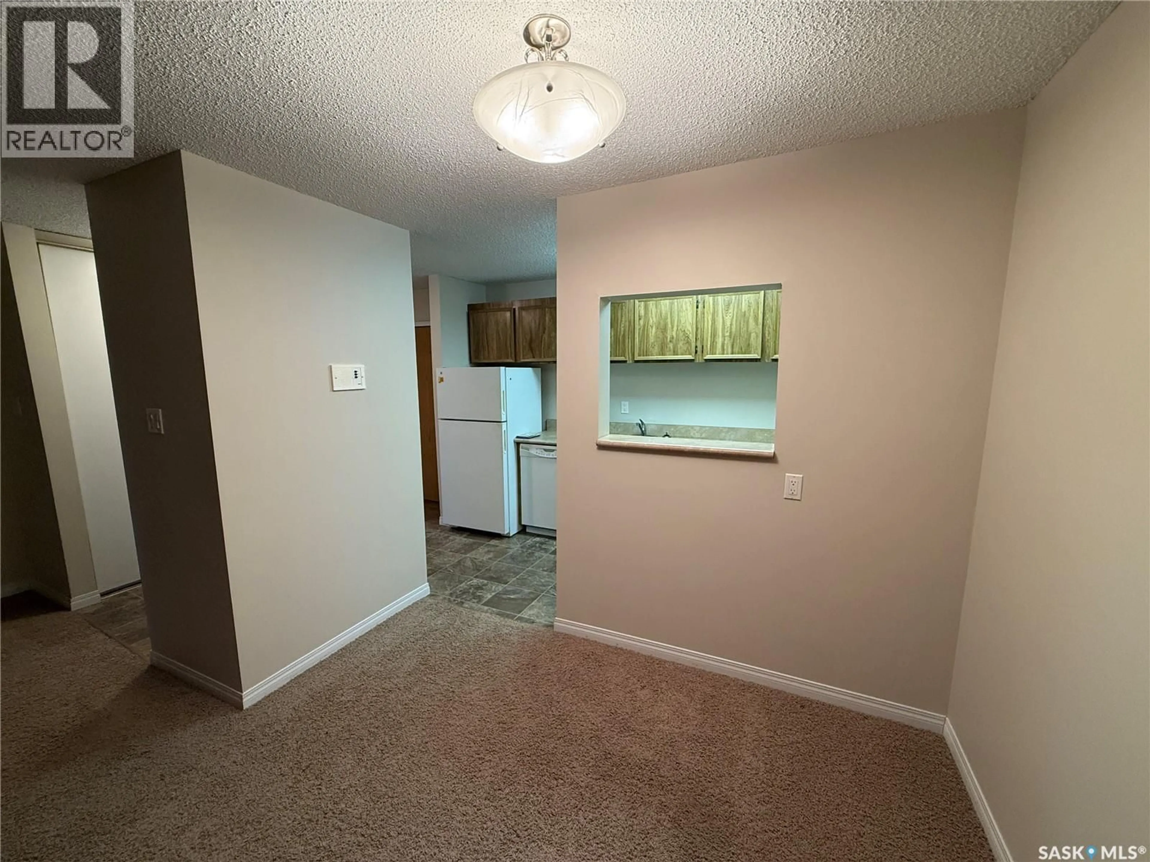 A pic of a room for 207 - 1832 EAGLESHAM AVENUE, Weyburn Saskatchewan S4H3A8