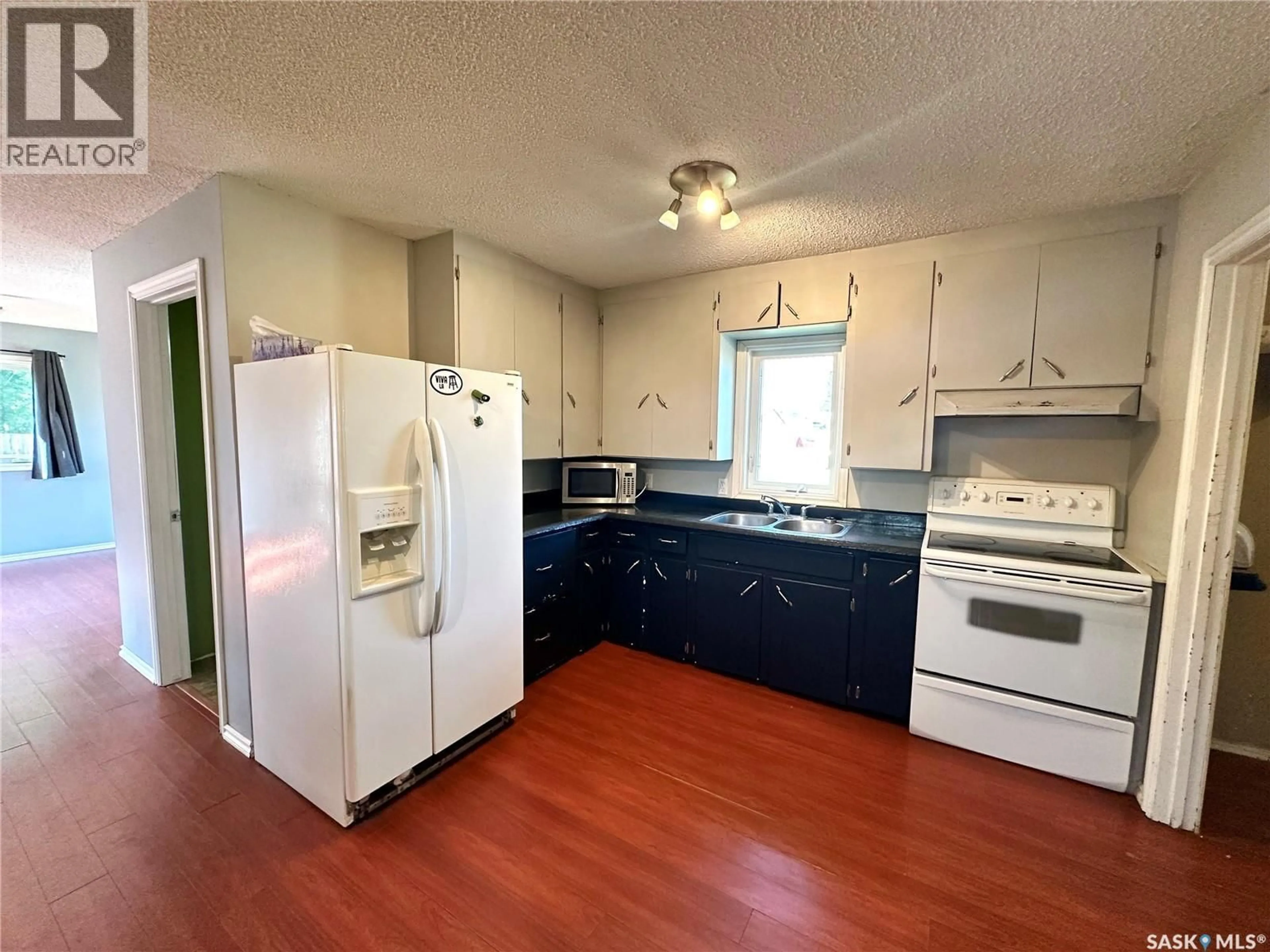 Standard kitchen, unknown for 1412 2ND AVENUE, Edam Saskatchewan S0M0V0
