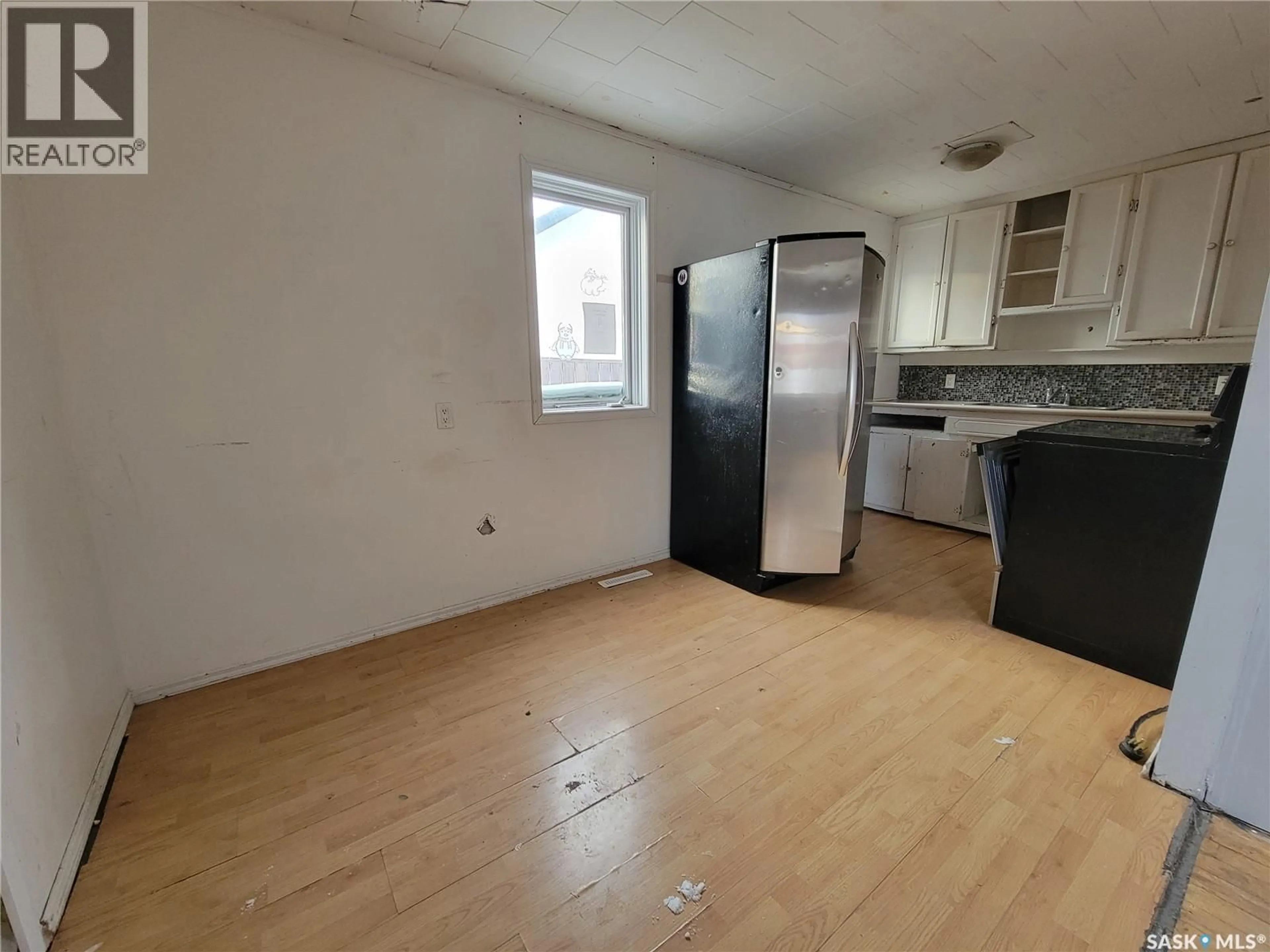 A pic of a room for 861 107TH STREET, North Battleford Saskatchewan S9A1Y6