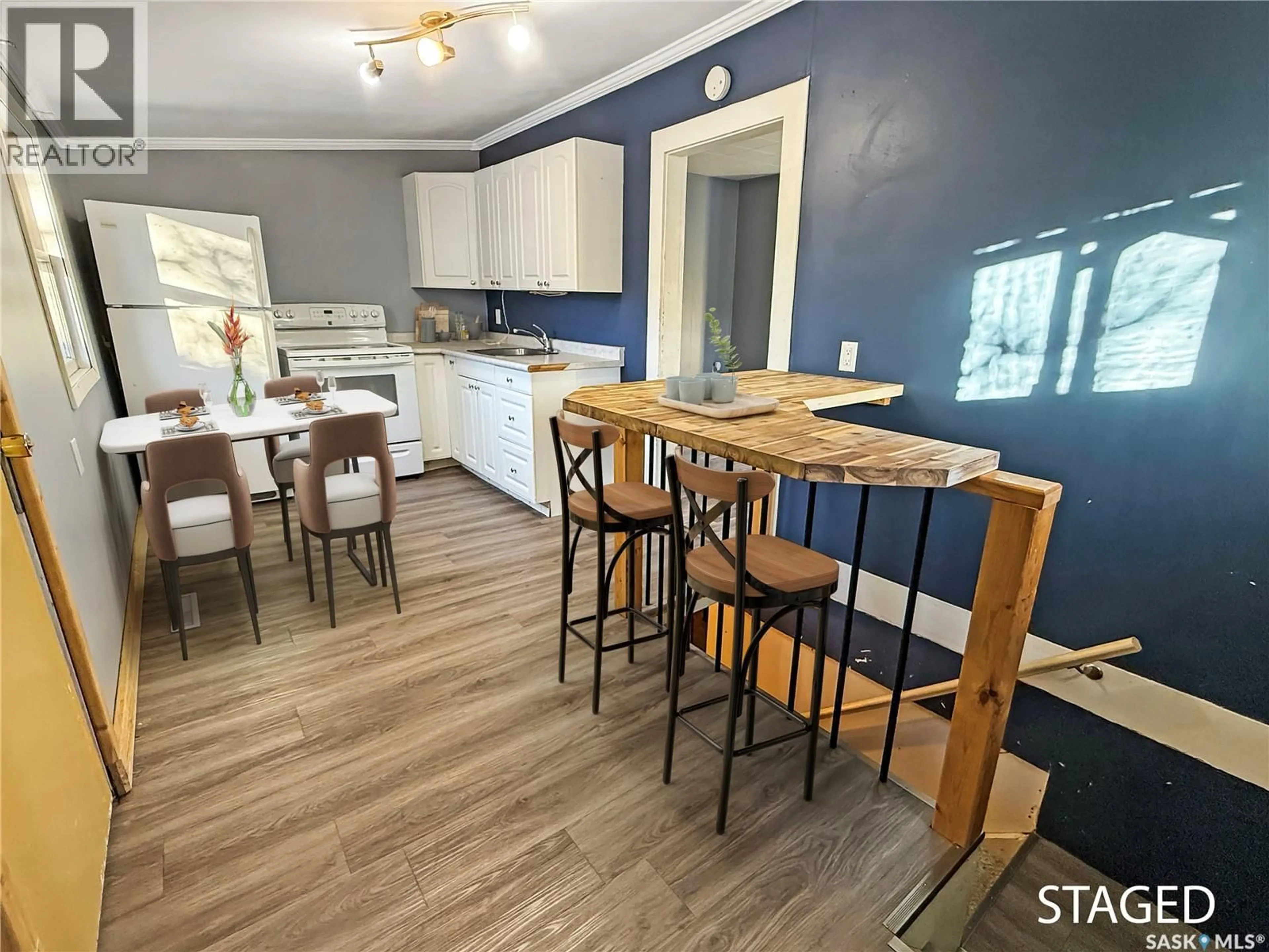 Unknown for 240 8TH AVENUE, Swift Current Saskatchewan S9H2P4