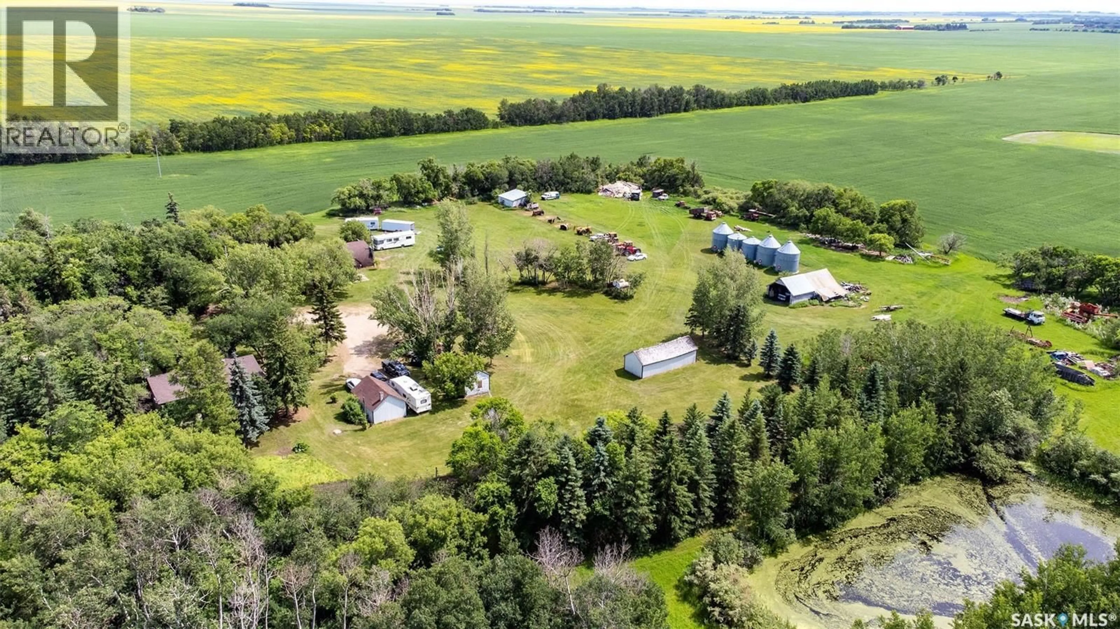 A pic from outside/outdoor area/front of a property/back of a property/a pic from drone, unknown for NORMAN AND MAXINE GIERL YARD, Leroy Rm No. 339 Saskatchewan S0K2P0