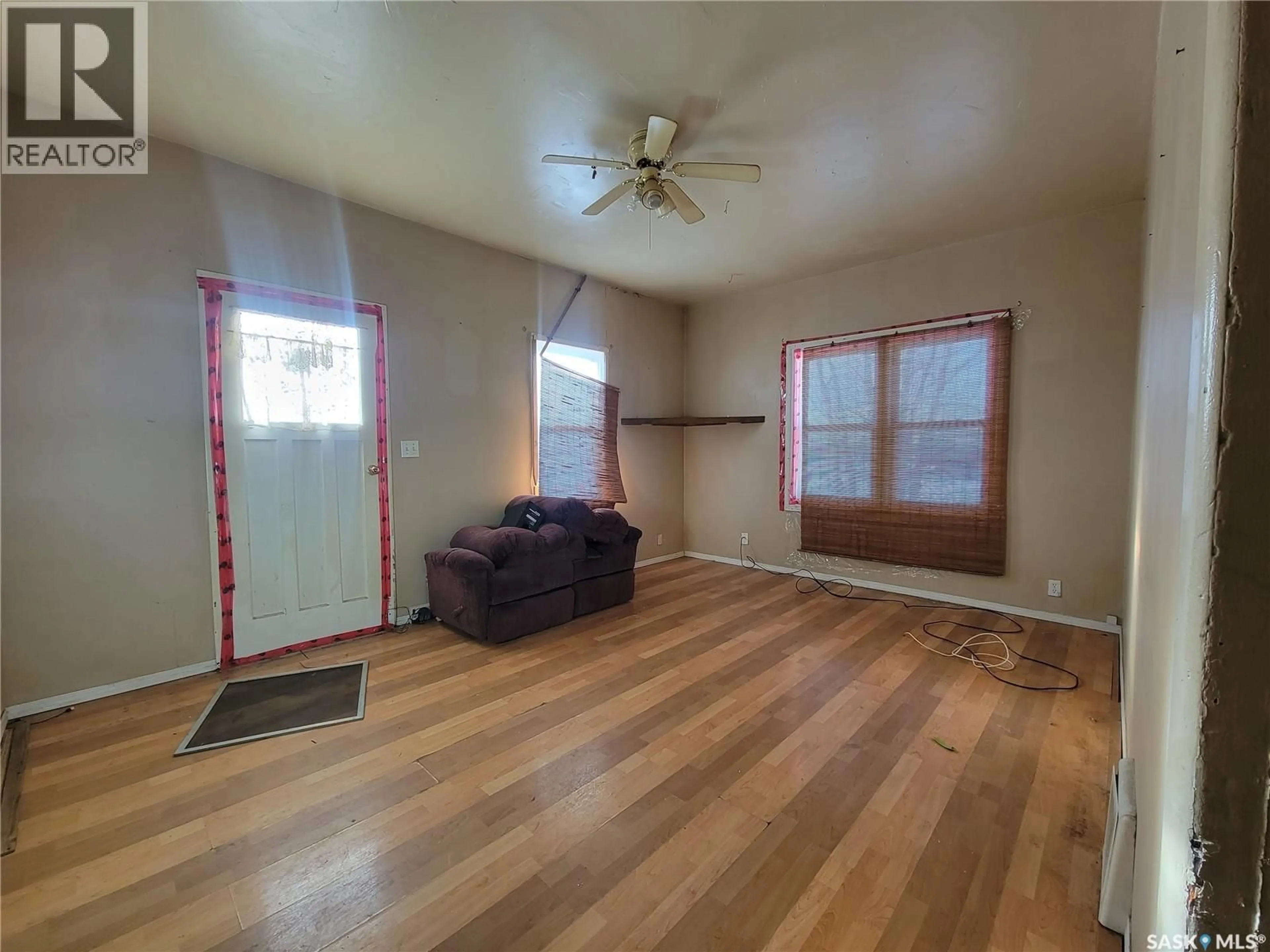 A pic of a room for 5203 & 5205 PRESS AVENUE, Macklin Saskatchewan S0L2S0