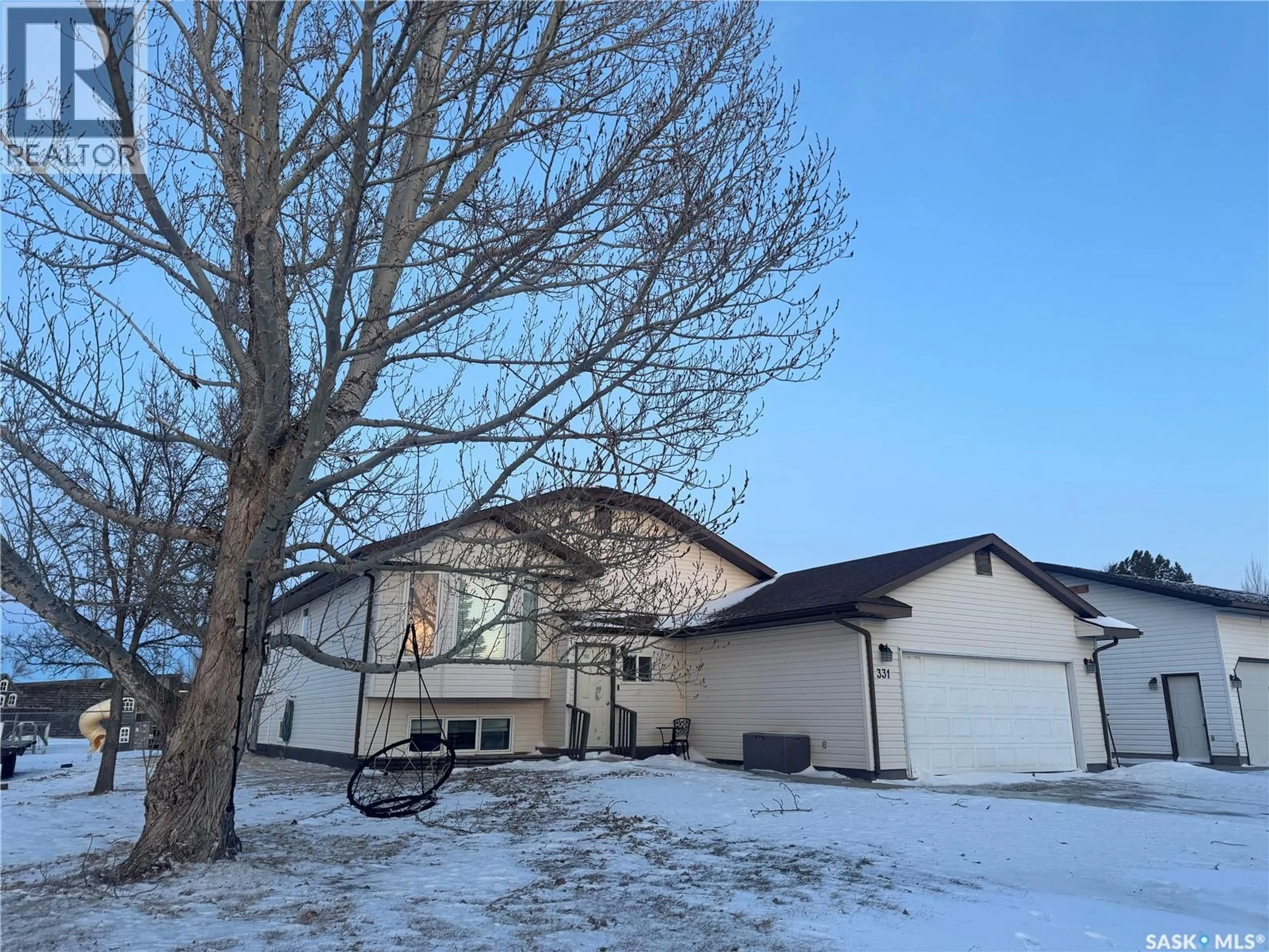 A pic from outside/outdoor area/front of a property/back of a property/a pic from drone, unknown for 331 4TH STREET, Weyburn Rm No. 67 Saskatchewan S0C1X0