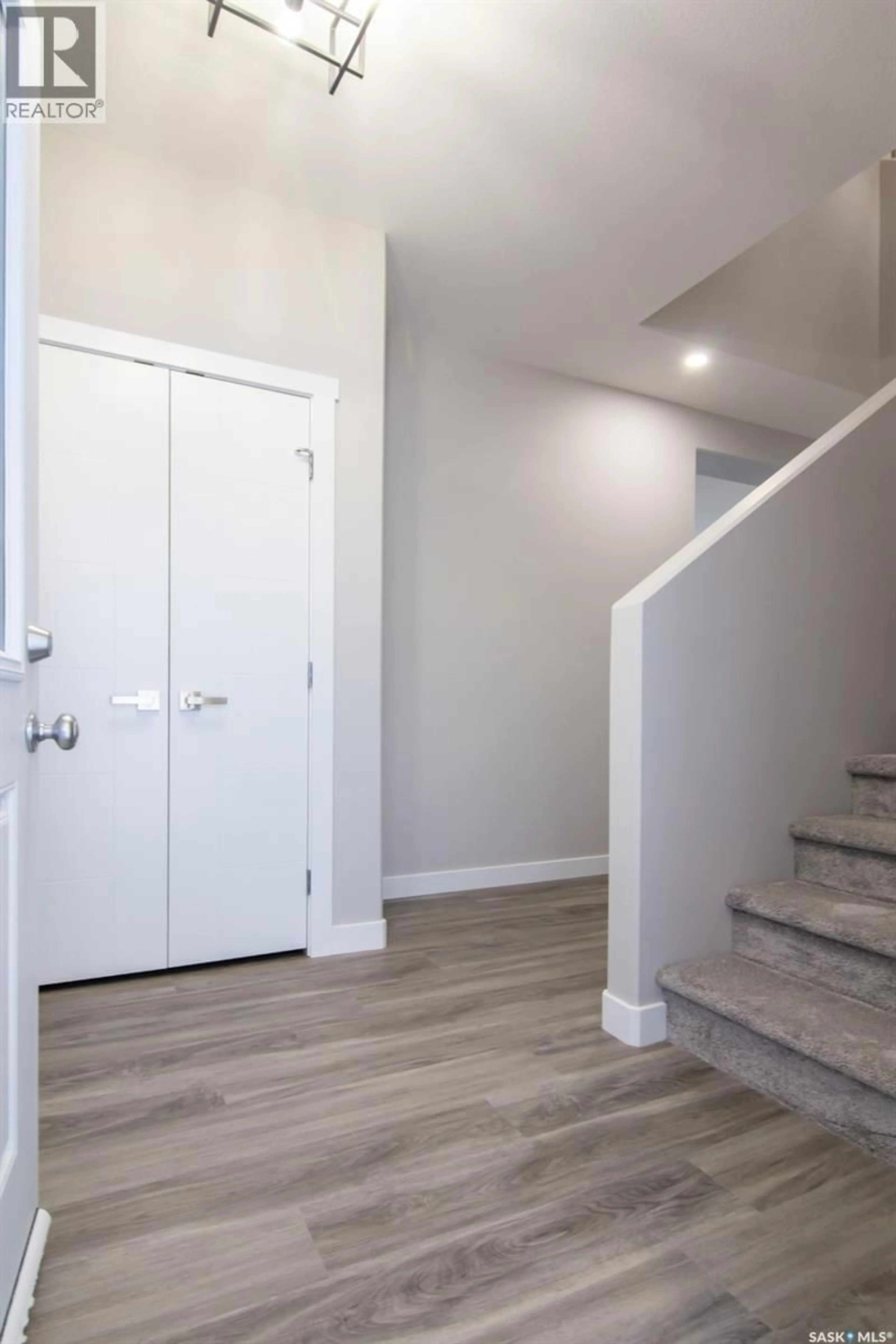 Indoor entryway for 203 SHARMA LANE, Saskatoon Saskatchewan S7W0Y4