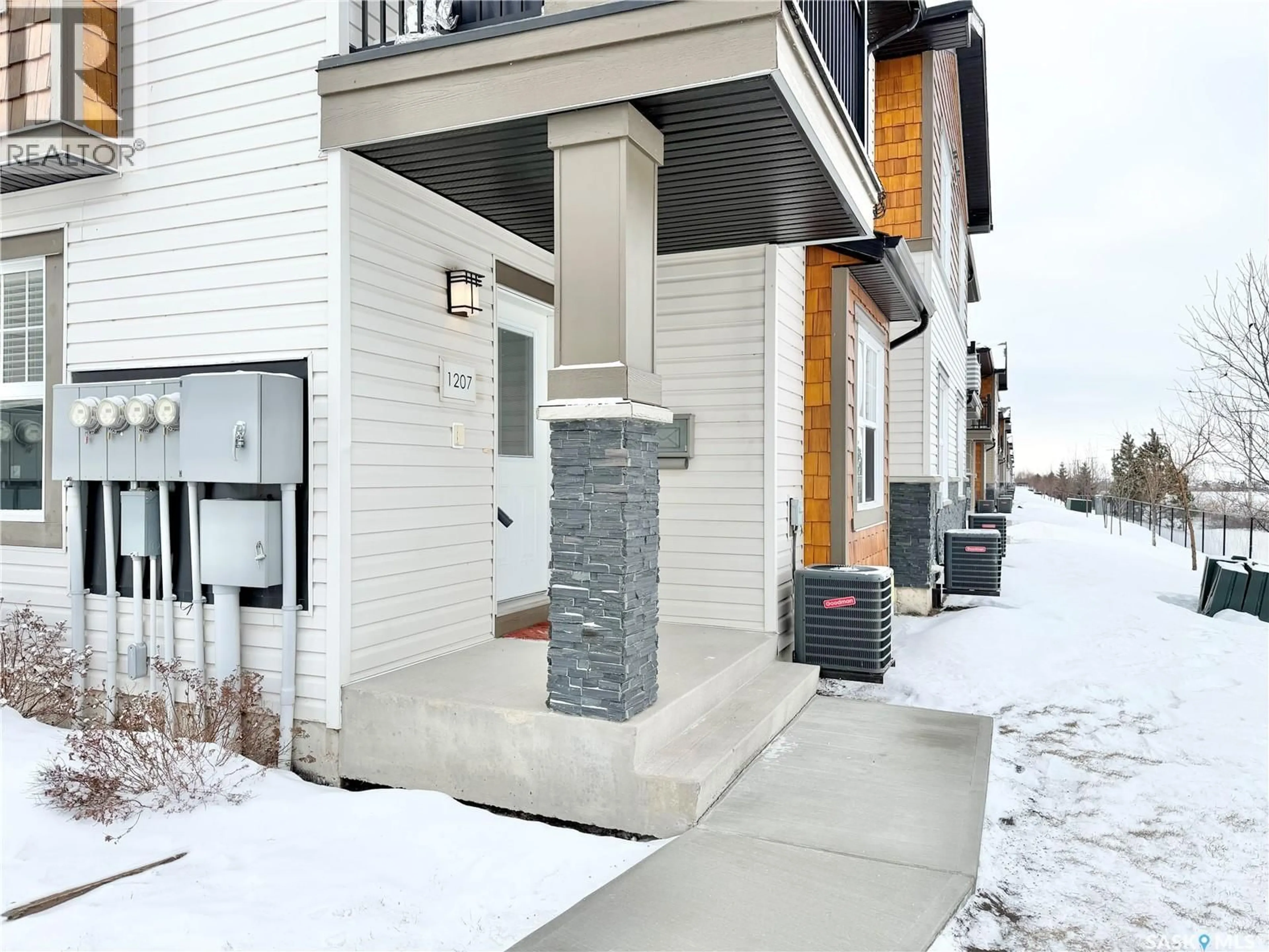 Unknown for 1015 - 1207 PATRICK CRESCENT, Saskatoon Saskatchewan S7W0M5