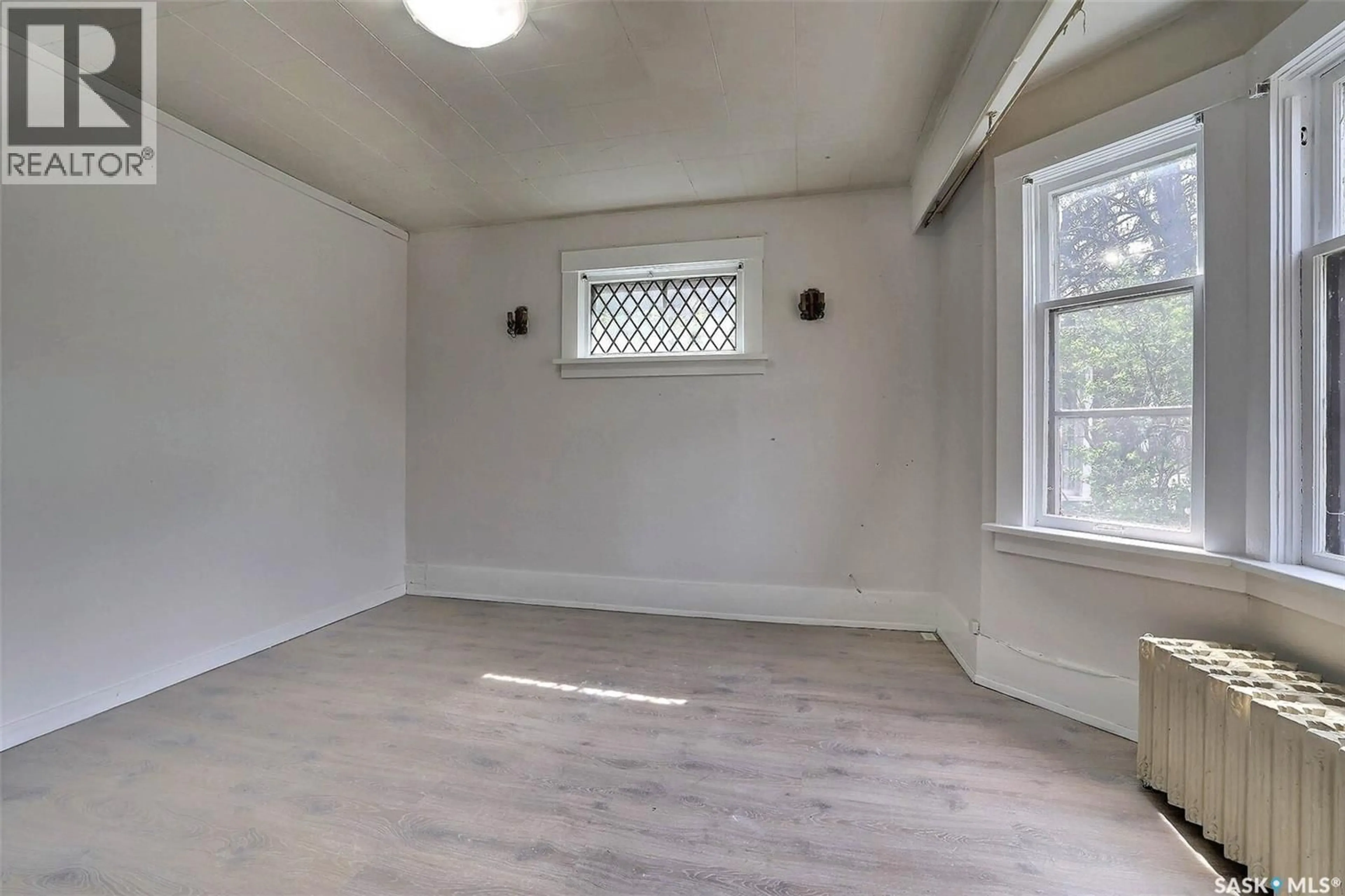 A pic of a room for 2263 OSLER STREET, Regina Saskatchewan S4P1W9