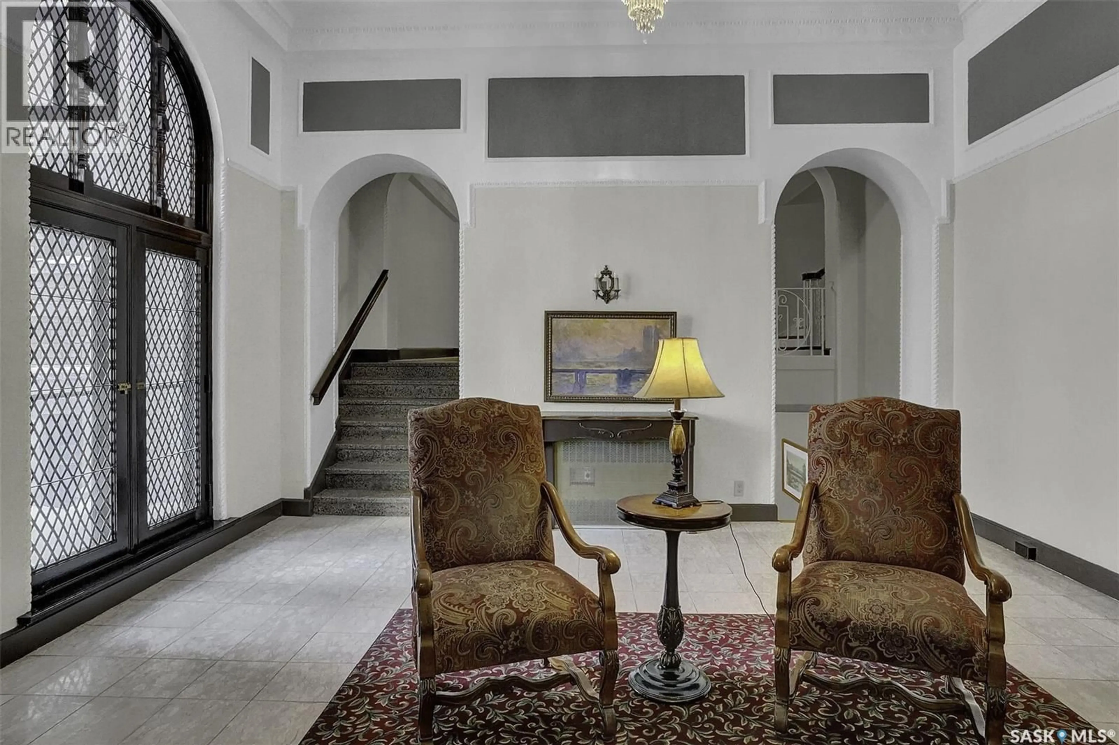 Lobby for 209 - 2305 VICTORIA AVENUE, Regina Saskatchewan S4P0S7