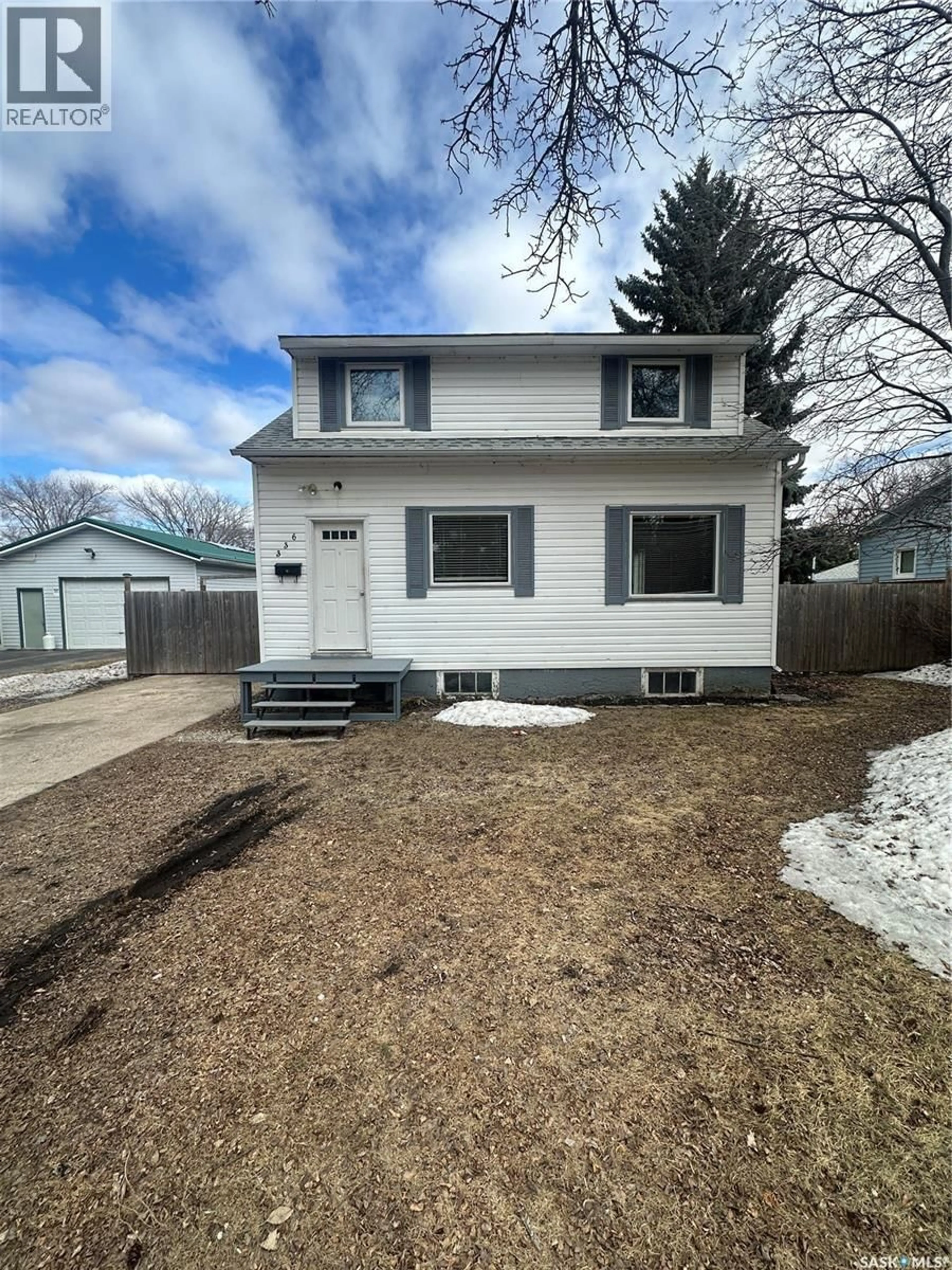 Home with vinyl exterior material, street for 336 MARY STREET, Canora Saskatchewan S0A0L0