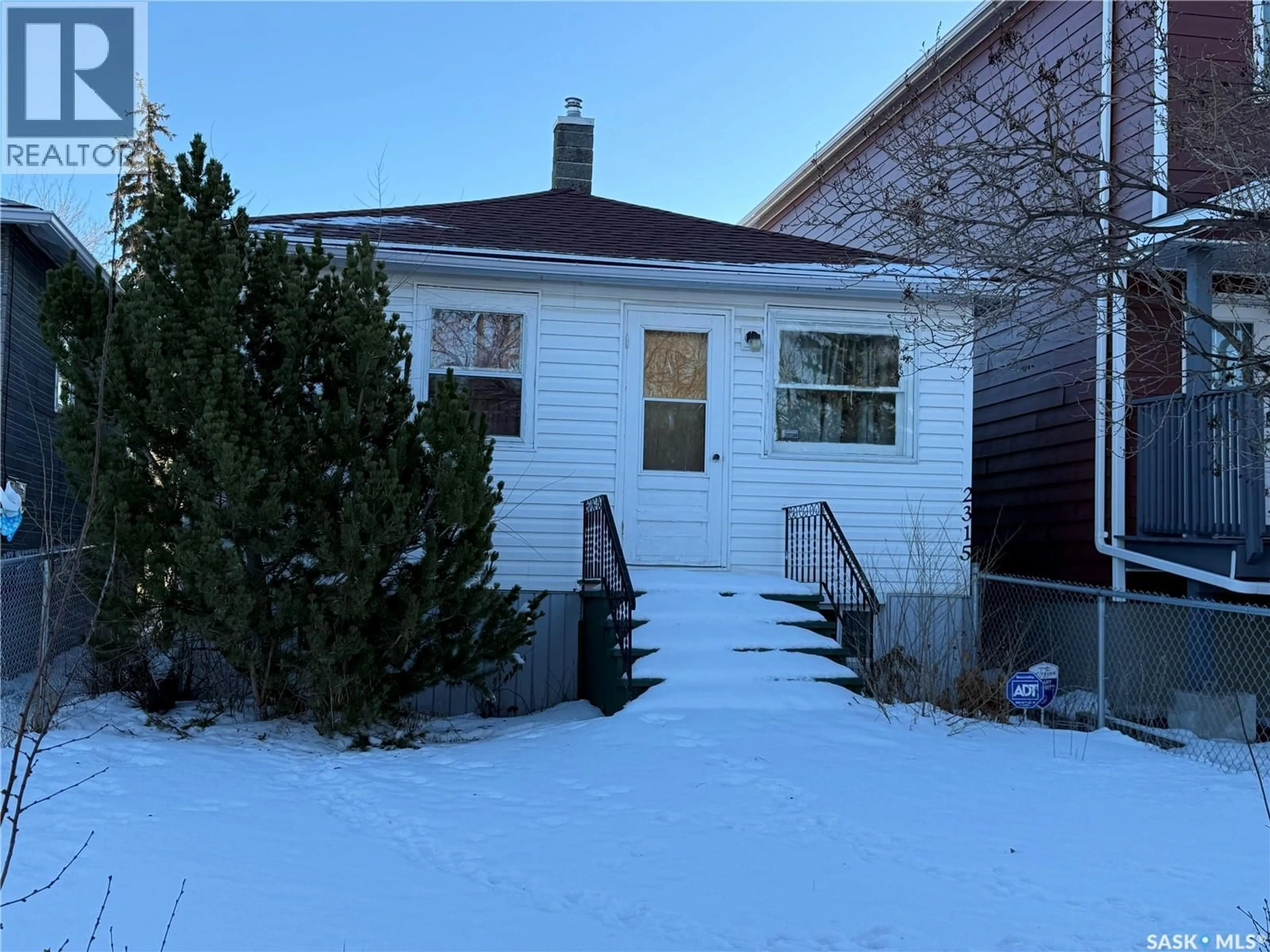 Unknown for 2315 FRANCIS STREET, Regina Saskatchewan S4N2P8