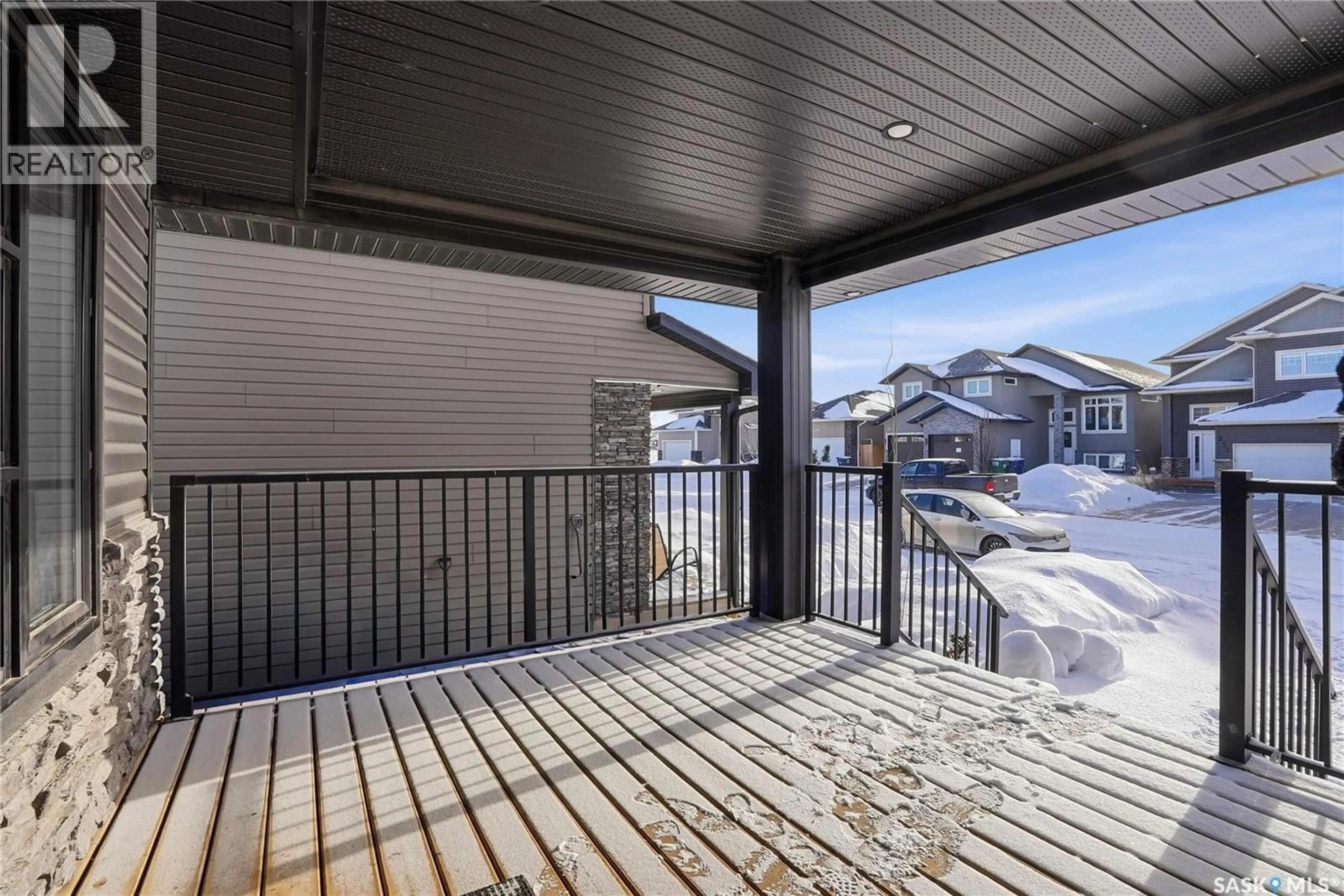 Patio, unknown for 230 KLOPPENBURG WAY, Saskatoon Saskatchewan S7W0N6