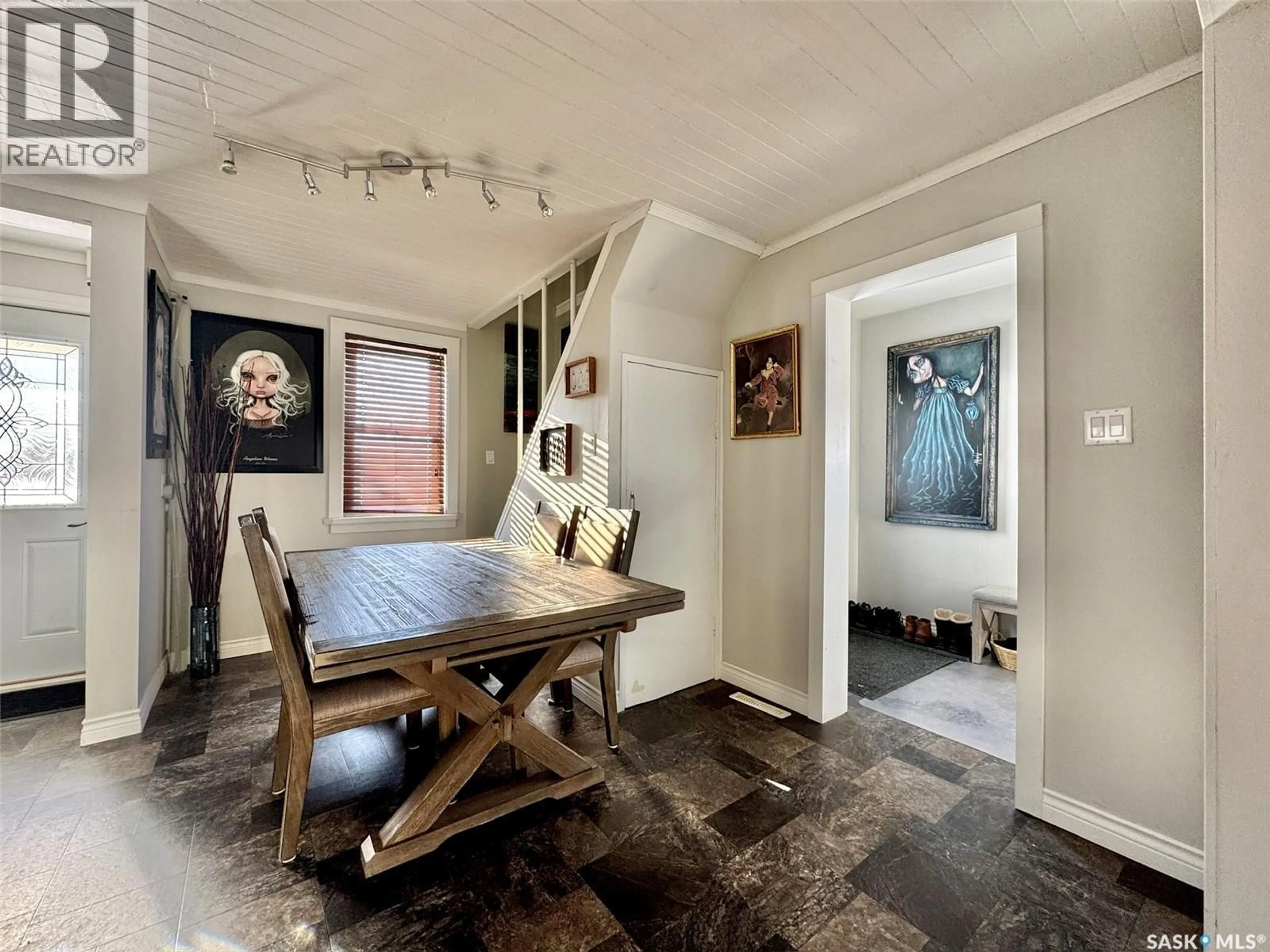 Dining room, unknown for 510 WELLS AVENUE, Langenburg Saskatchewan S0A2A0