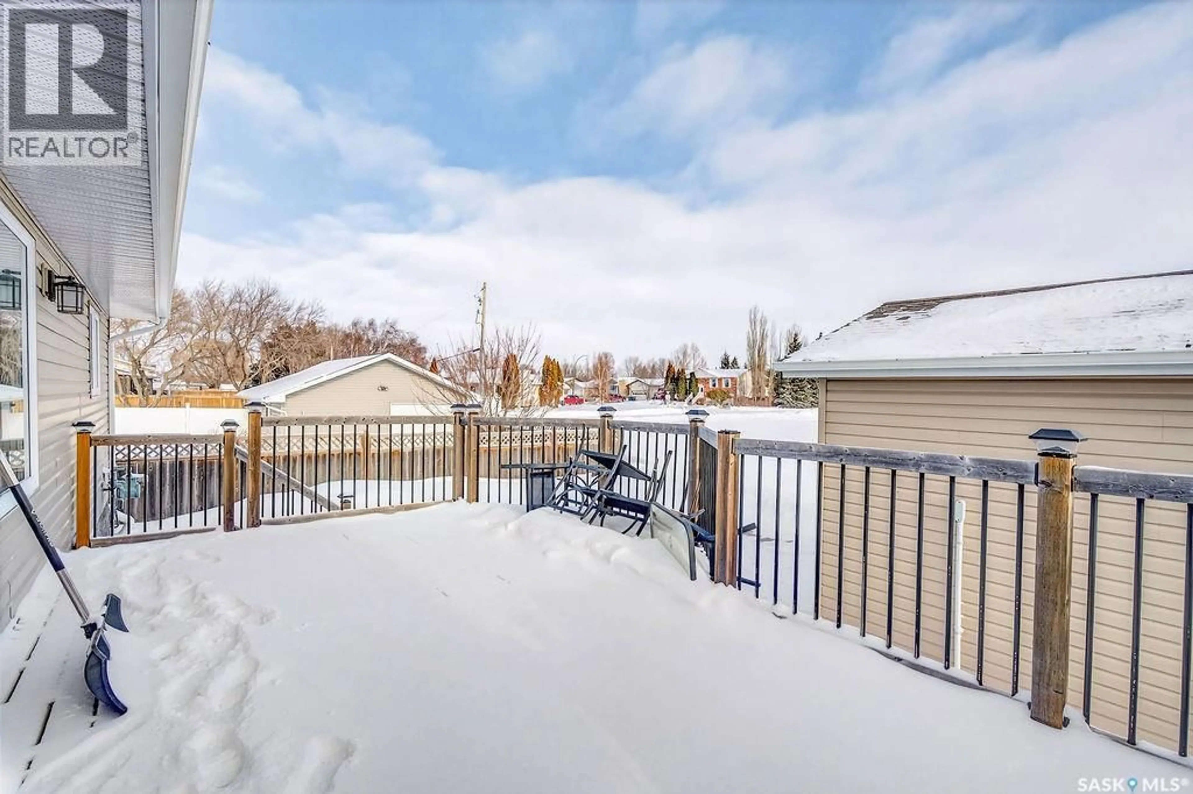 Patio, water/lake/river/ocean view for 96 14TH STREET, Humboldt Saskatchewan S0K2A0