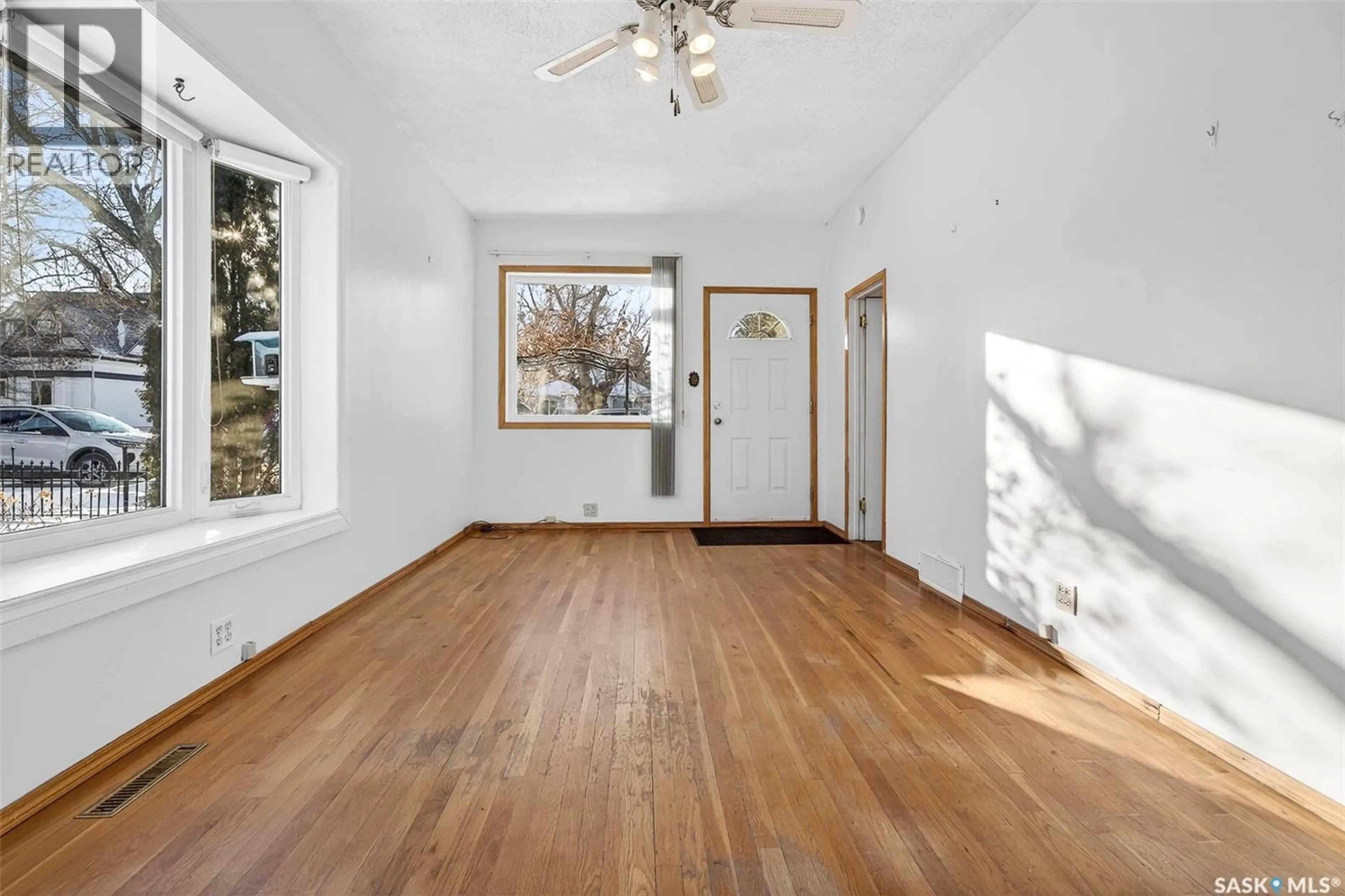 Unknown for 222 LILLOOET STREET, Moose Jaw Saskatchewan S6H4Y9