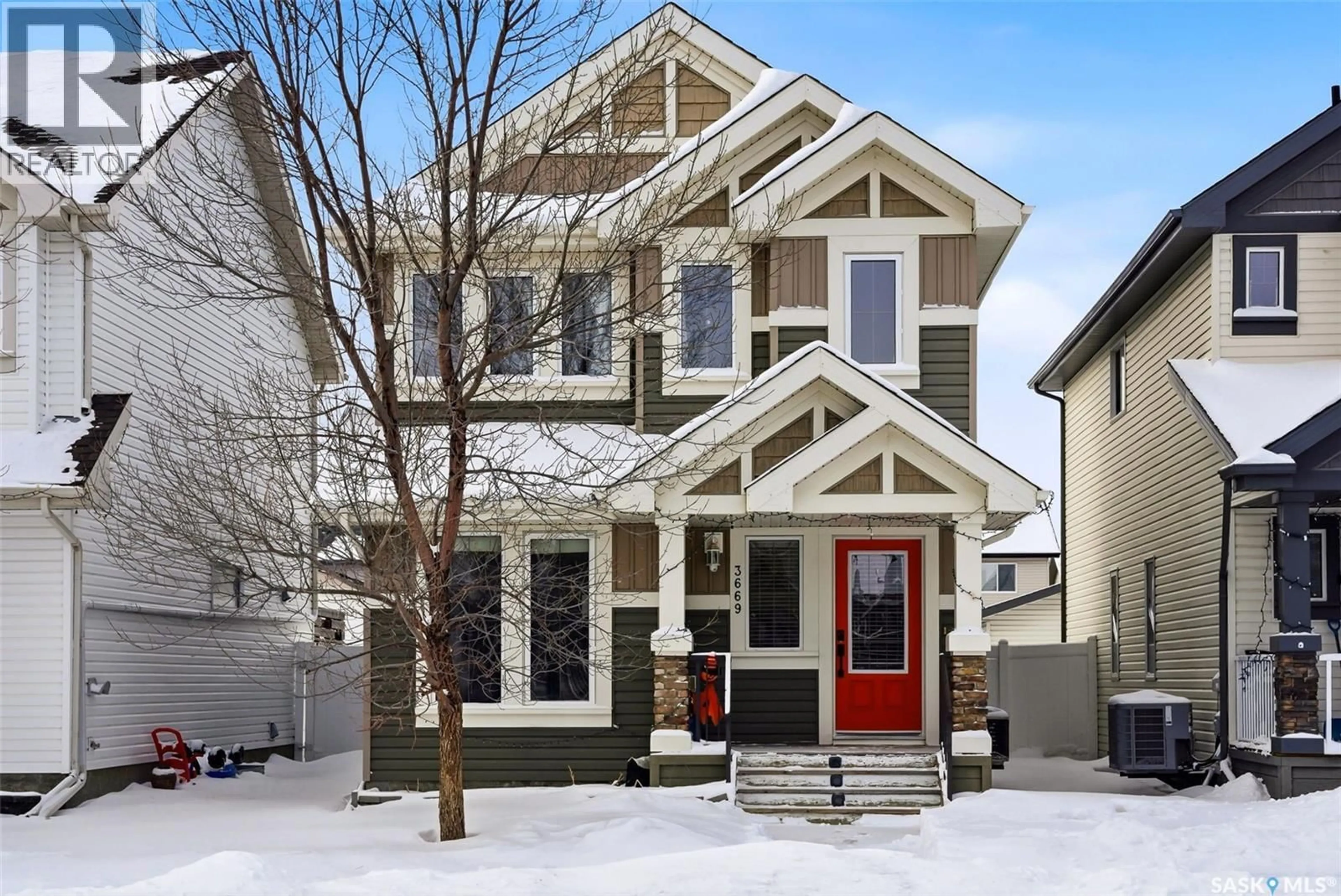 Home with vinyl exterior material, street for 3669 GREEN BANK ROAD, Regina Saskatchewan S4V1M2
