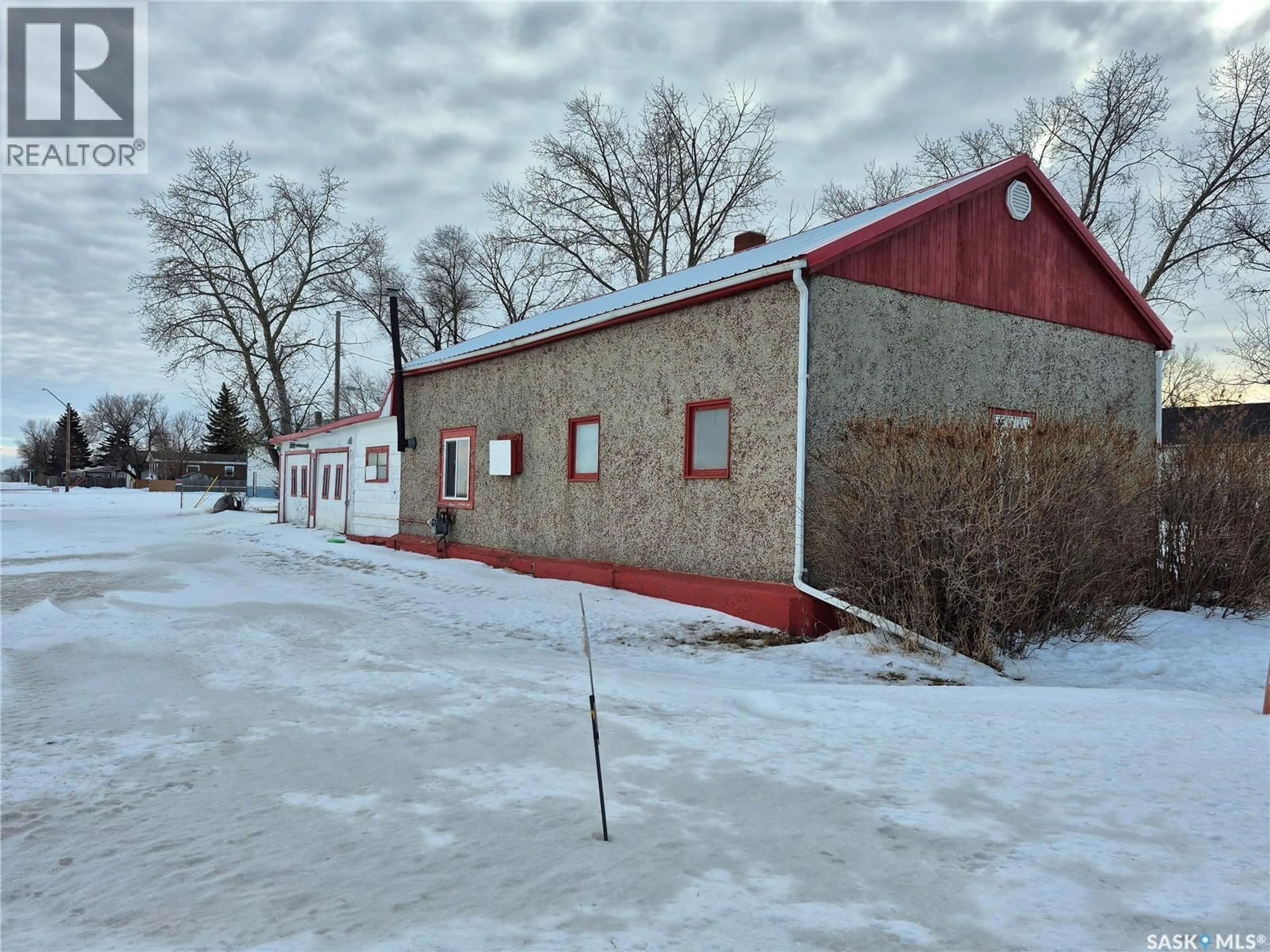 Shed for 1150 SOURIS STREET, Halbrite Saskatchewan S0C1H0