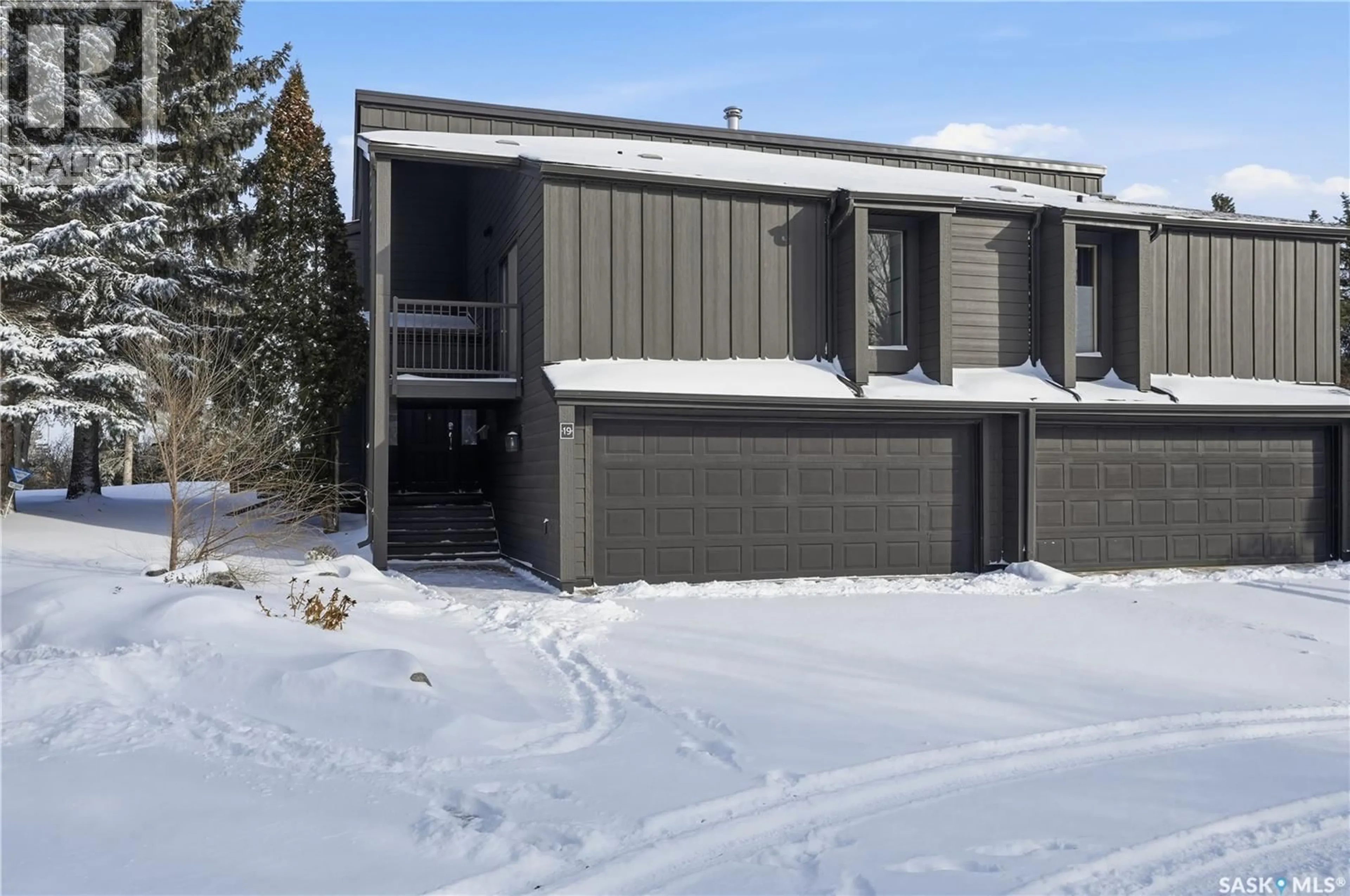 Unknown for 19 MARTIN CRESCENT, Regina Saskatchewan S4S6L6
