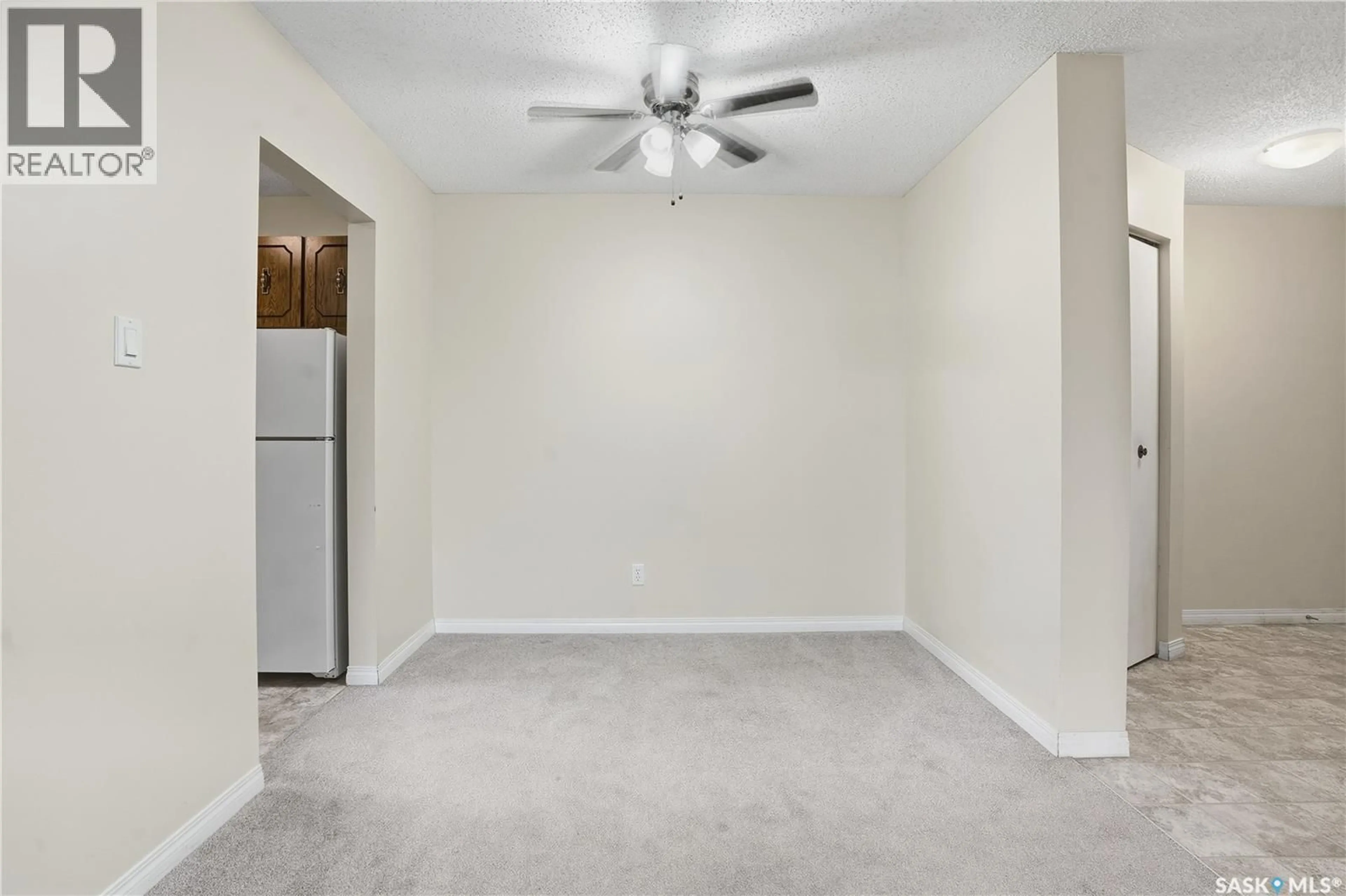 A pic of a room for 34 - 206 NOLLET AVENUE, Regina Saskatchewan S4T7P9