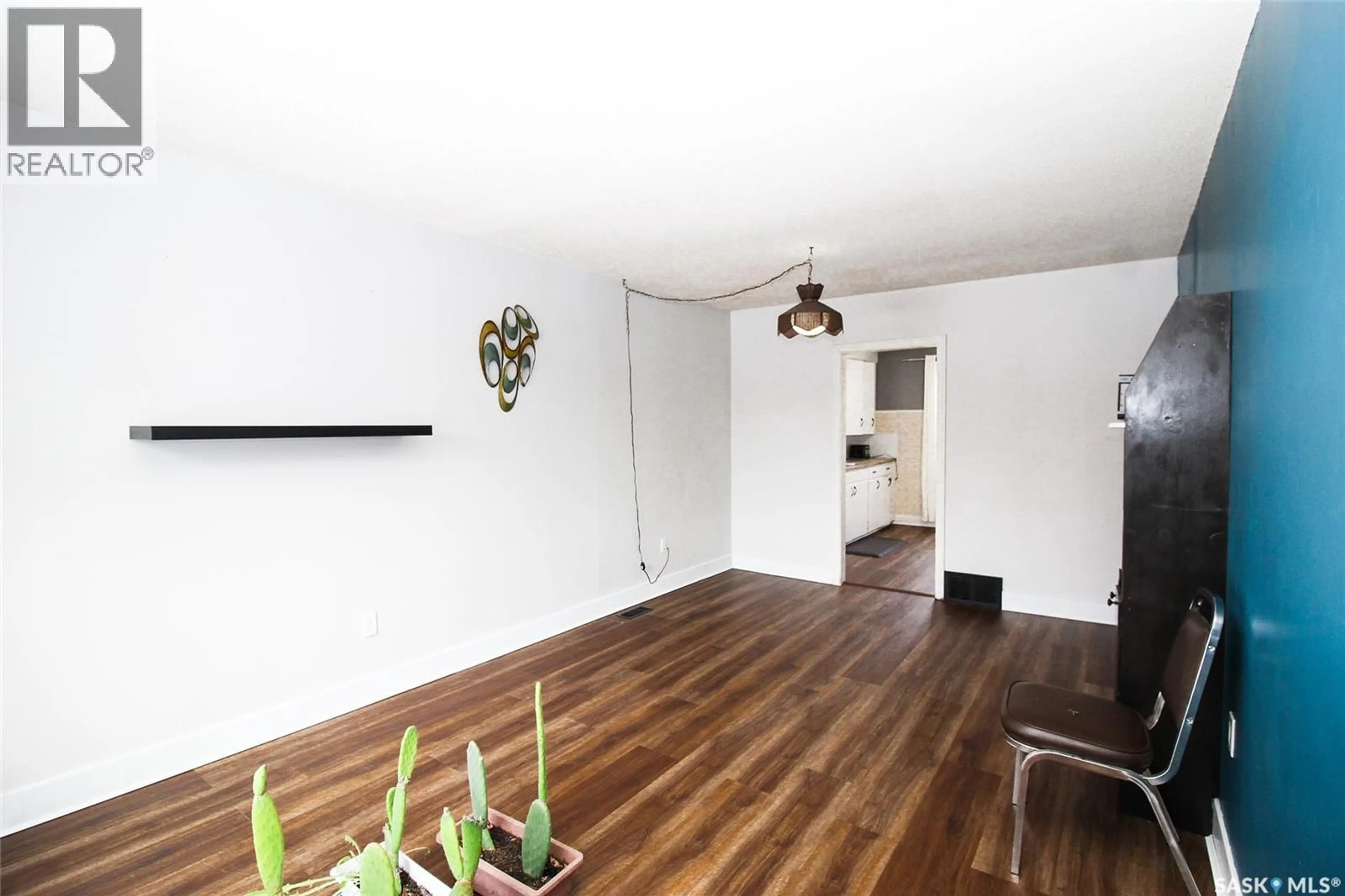 A pic of a room for 688 1ST STREET, Shaunavon Saskatchewan S0N2M0