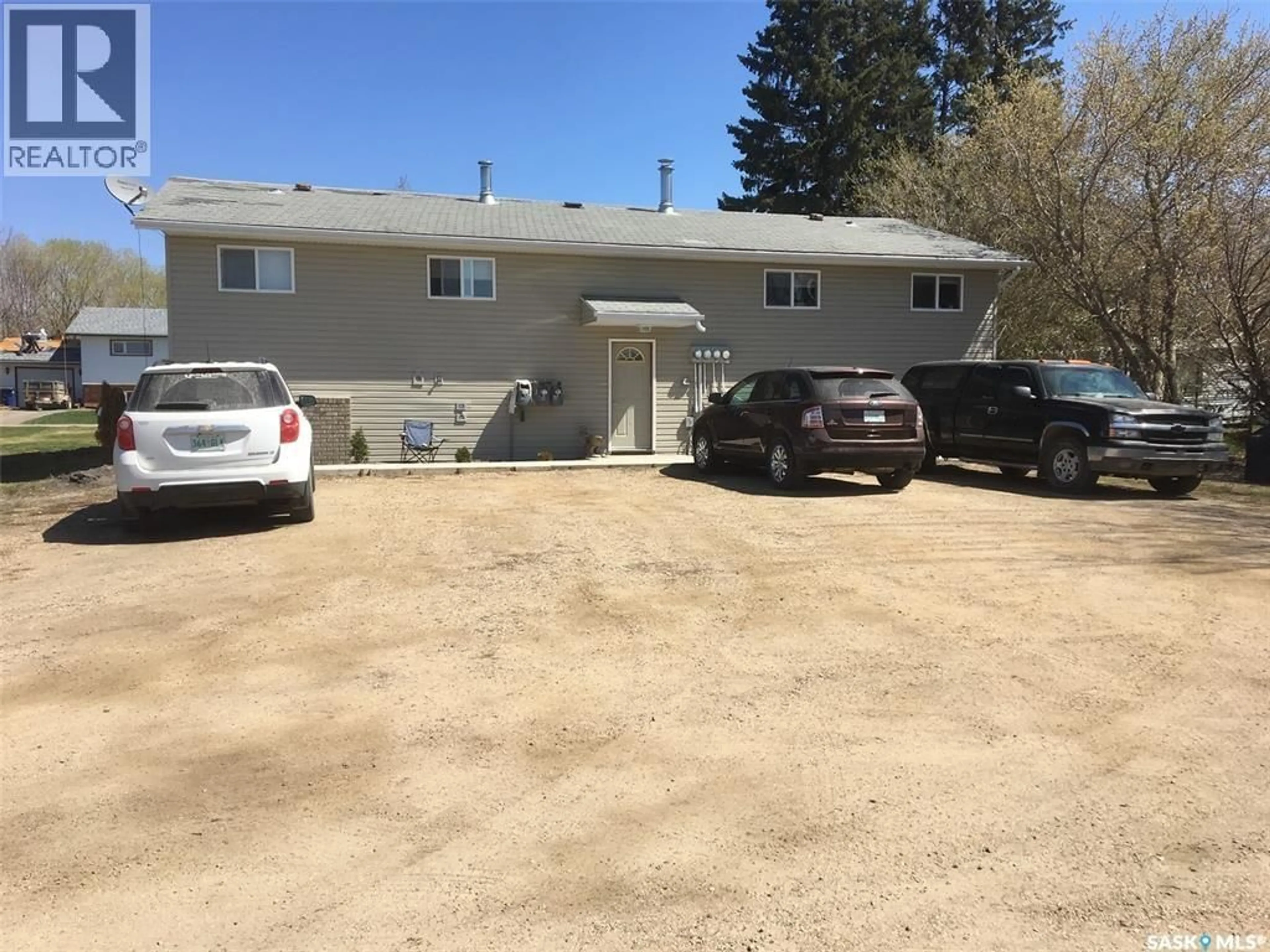 A pic from outside/outdoor area/front of a property/back of a property/a pic from drone, street for 89 HORKOFF AVENUE, Wadena Saskatchewan S0A4J0