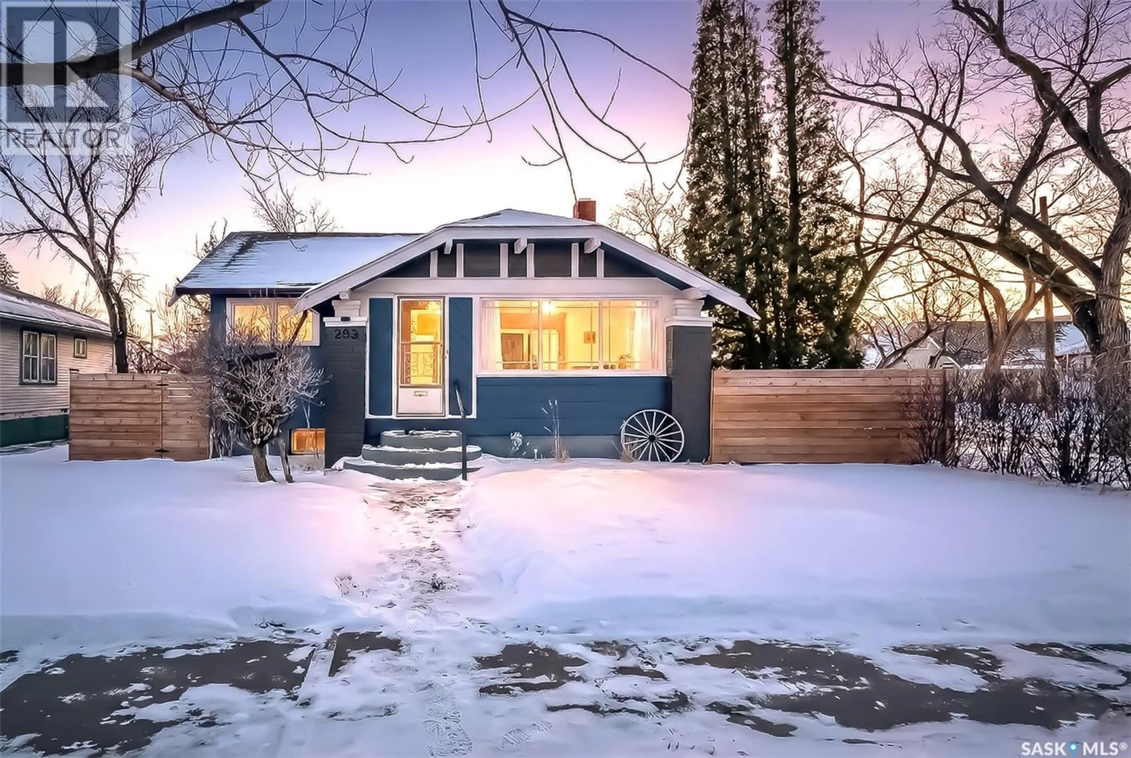 Shed for 203 OXFORD STREET, Moose Jaw Saskatchewan S6H0S8