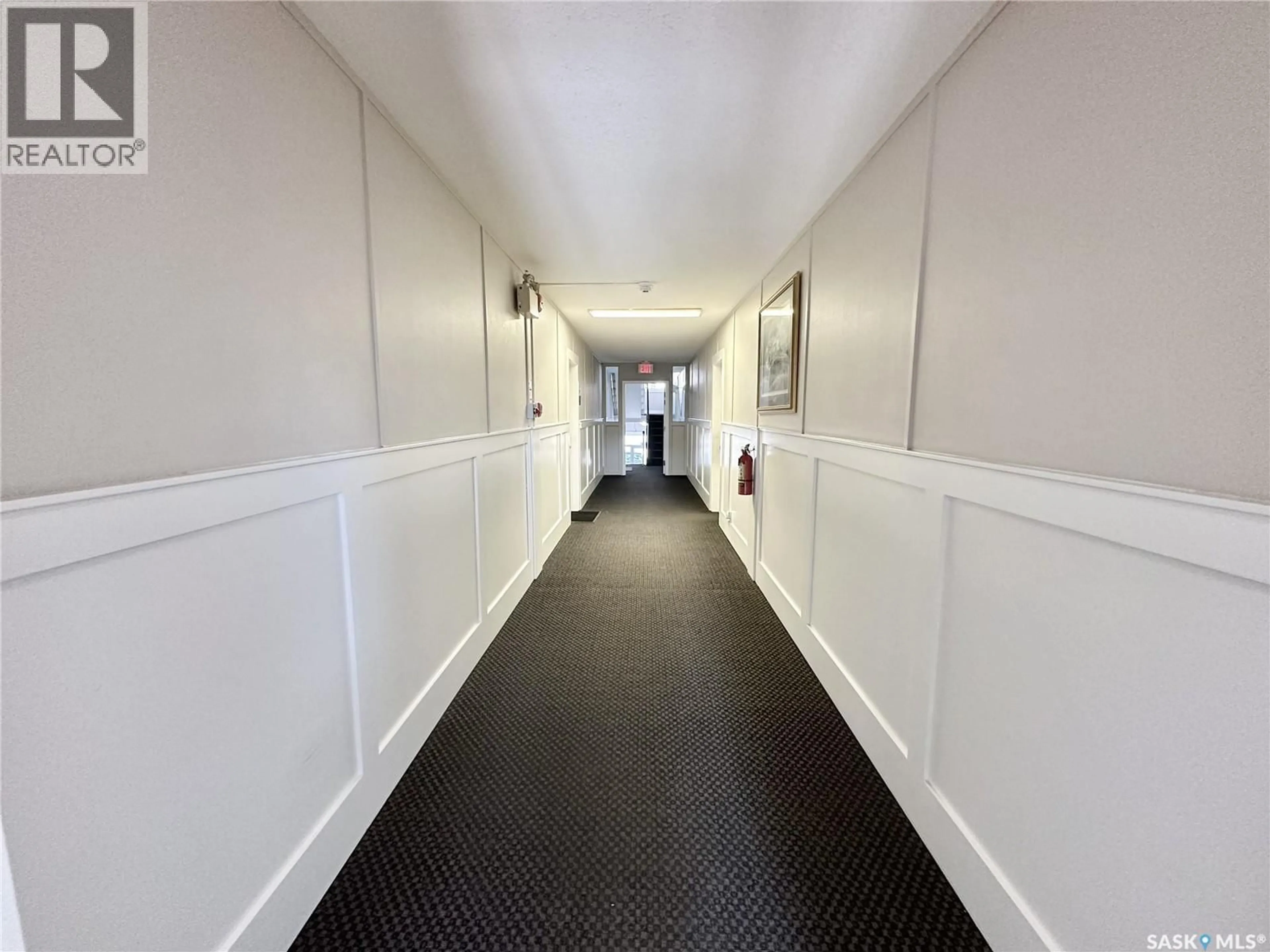 Indoor foyer for 2060 LORNE STREET, Regina Saskatchewan S4P2M2