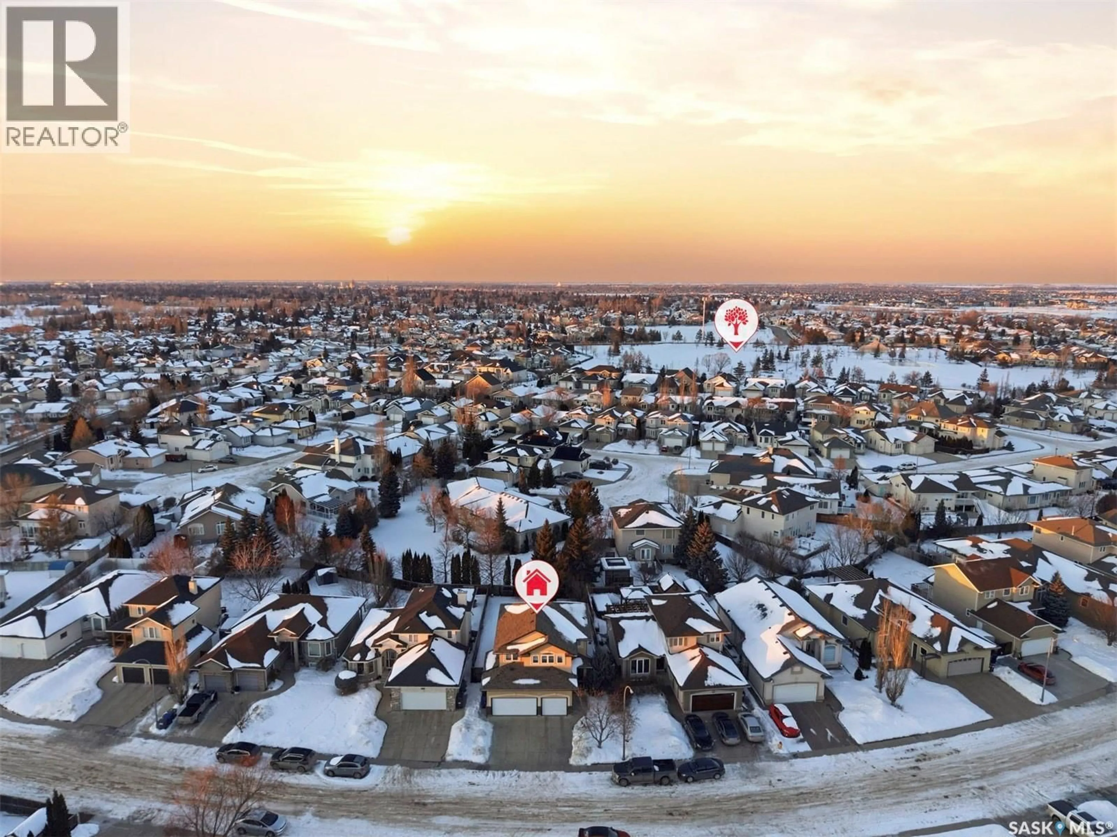 A pic from outside/outdoor area/front of a property/back of a property/a pic from drone, unknown for 218 BROOKSHIRE CRESCENT, Saskatoon Saskatchewan S7V1H1